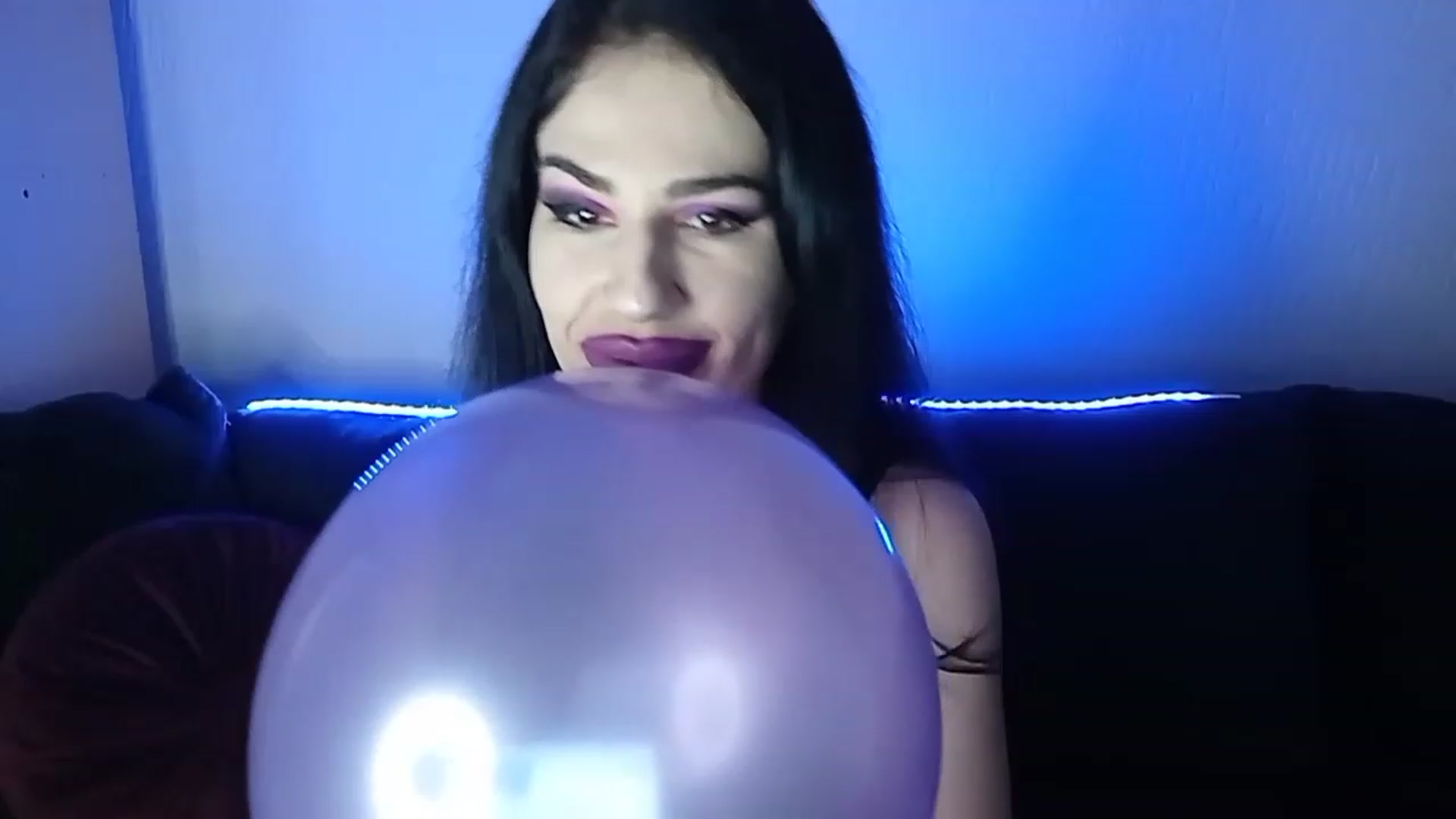 Gallery image thumbnail from Iron_Rose's myfreecams stream on, 03/22/2023, 13:33 image 3 of 20