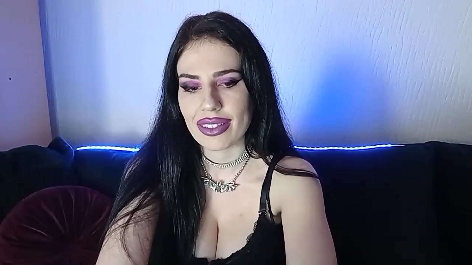 Gallery image thumbnail from Iron_Rose's myfreecams stream on, 03/22/2023, 13:33 image 18 of 20