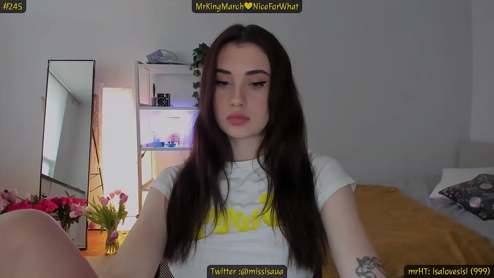 Gallery image thumbnail from IsaInLove's myfreecams stream on, 03/27/2023, 21:18 image 11 of 20