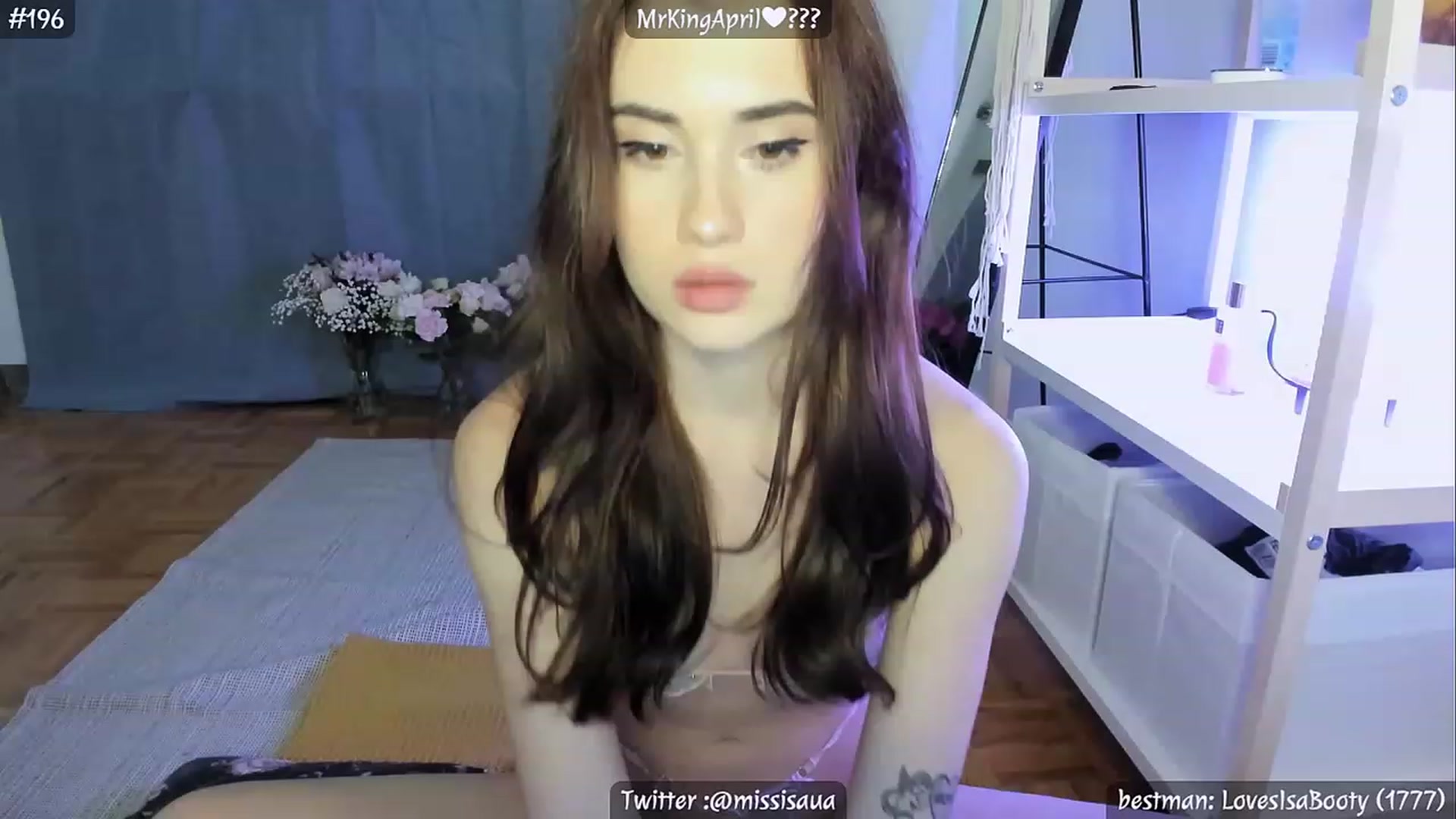 Gallery image thumbnail from IsaInLove's myfreecams stream on, 04/01/2023, 22:31 image 5 of 20