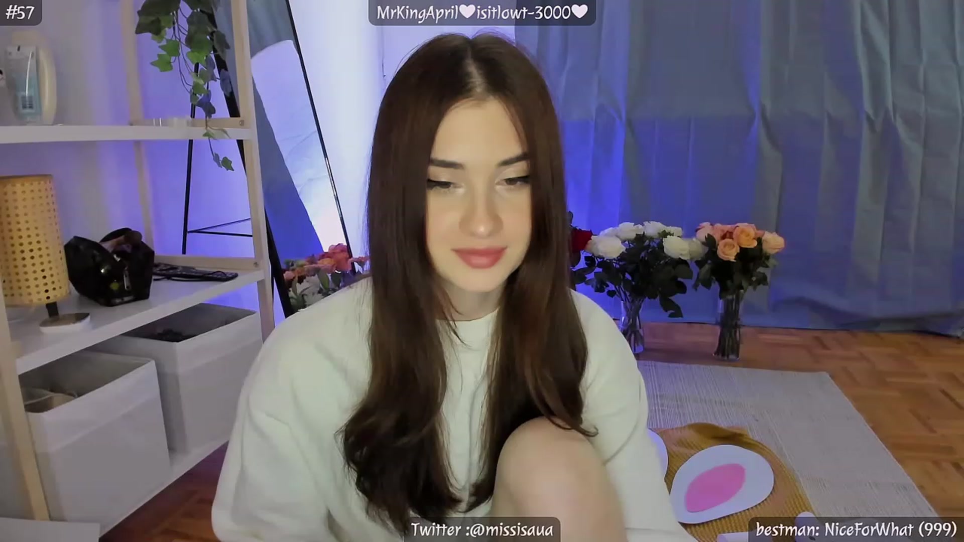 Gallery image thumbnail from IsaInLove's myfreecams stream on, 04/03/2023, 22:03 image 7 of 20