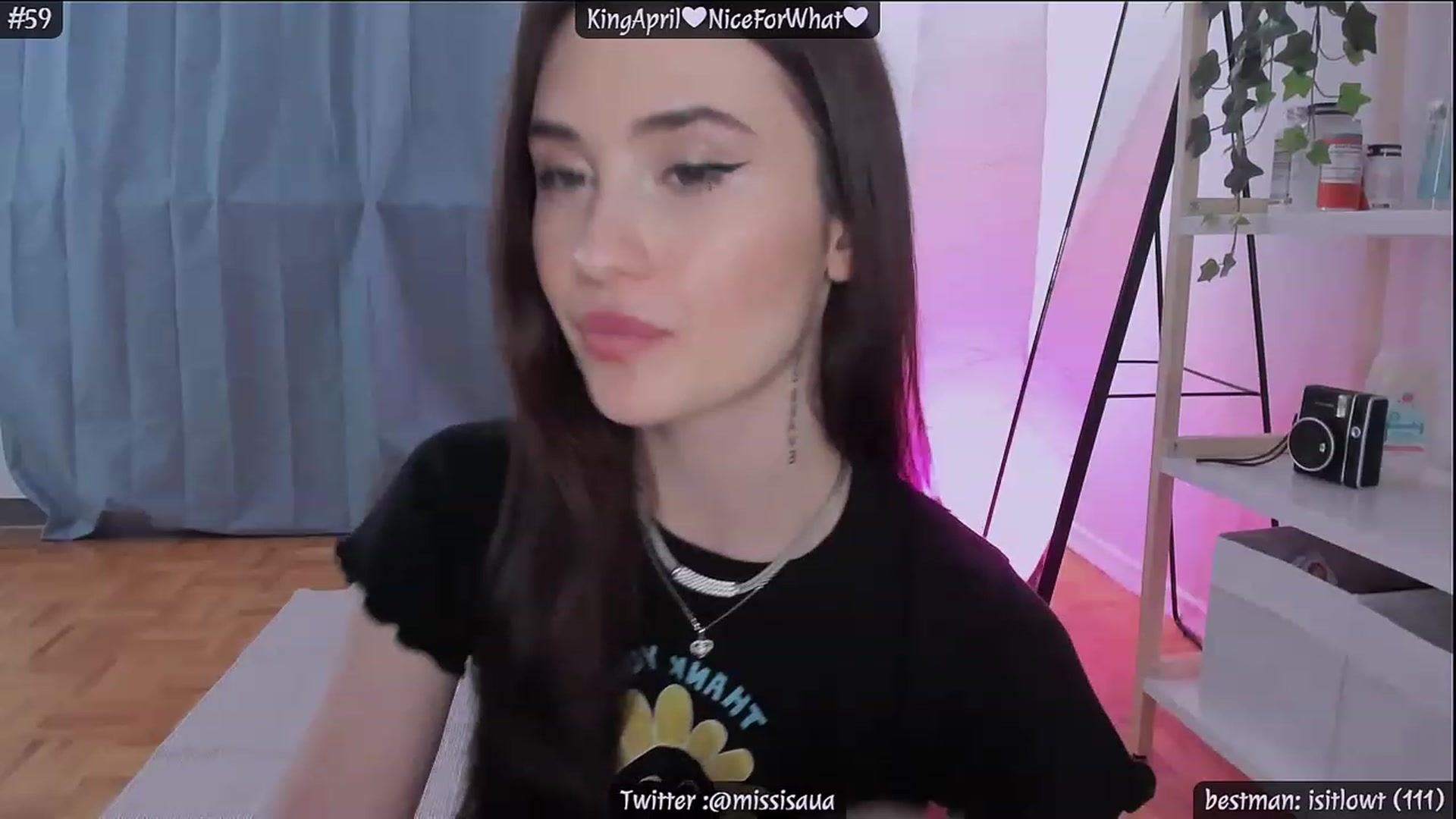 Gallery image thumbnail from IsaInLove's myfreecams stream on, 04/06/2023, 20:42 image 14 of 20