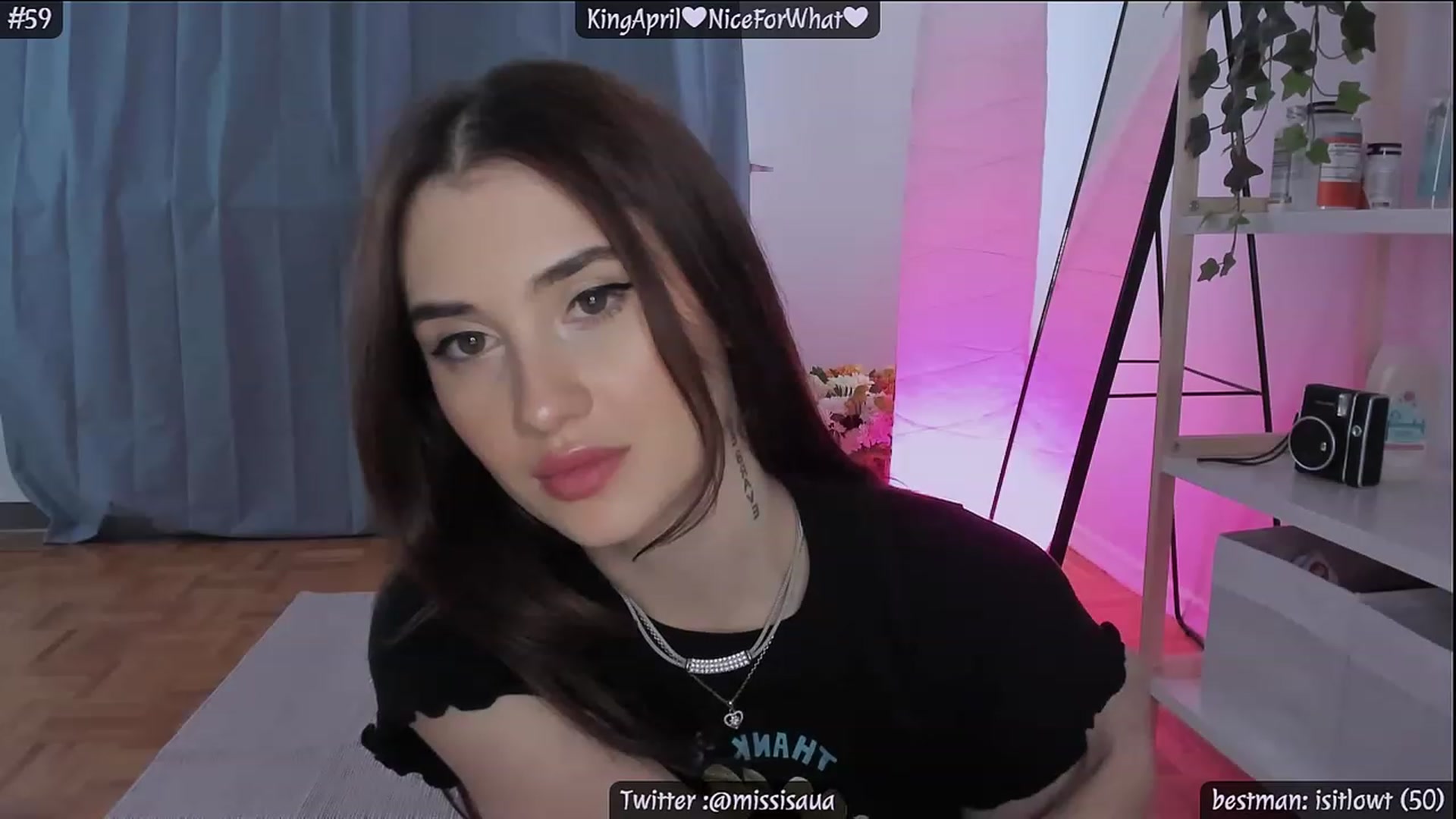 Gallery image thumbnail from IsaInLove's myfreecams stream on, 04/06/2023, 20:42 image 4 of 20