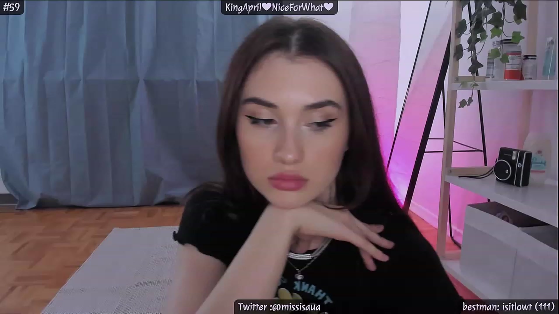 Gallery image thumbnail from IsaInLove's myfreecams stream on, 04/06/2023, 20:42 image 7 of 20