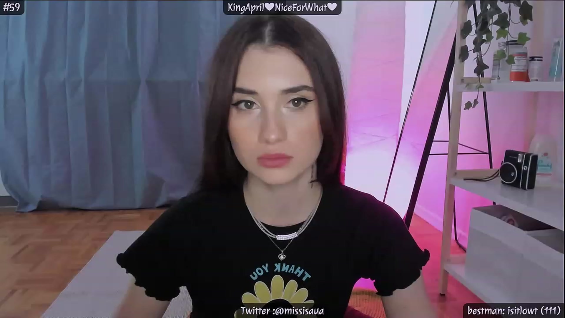 Gallery image thumbnail from IsaInLove's myfreecams stream on, 04/06/2023, 20:42 image 11 of 20