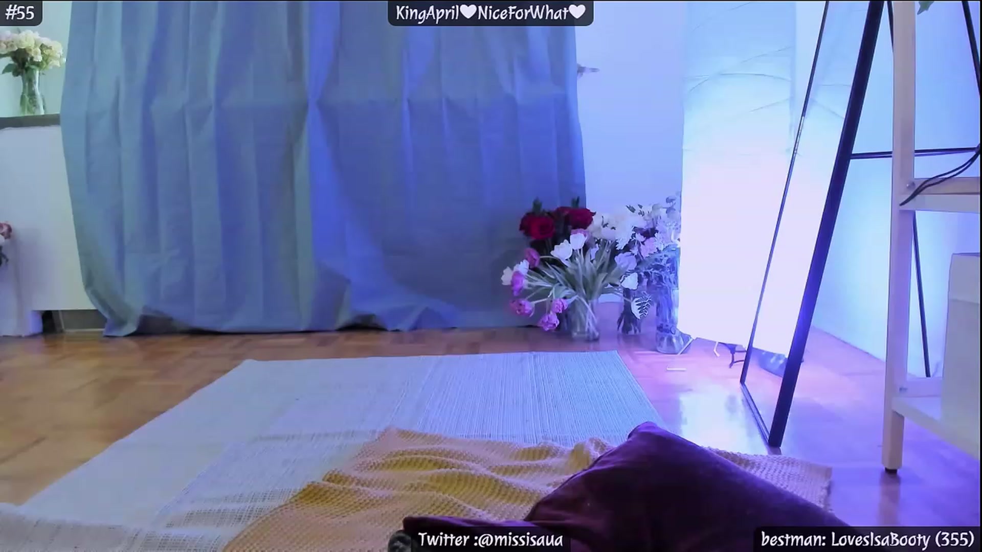 Gallery image thumbnail from IsaInLove's myfreecams stream on, 04/07/2023, 24:03 image 8 of 20
