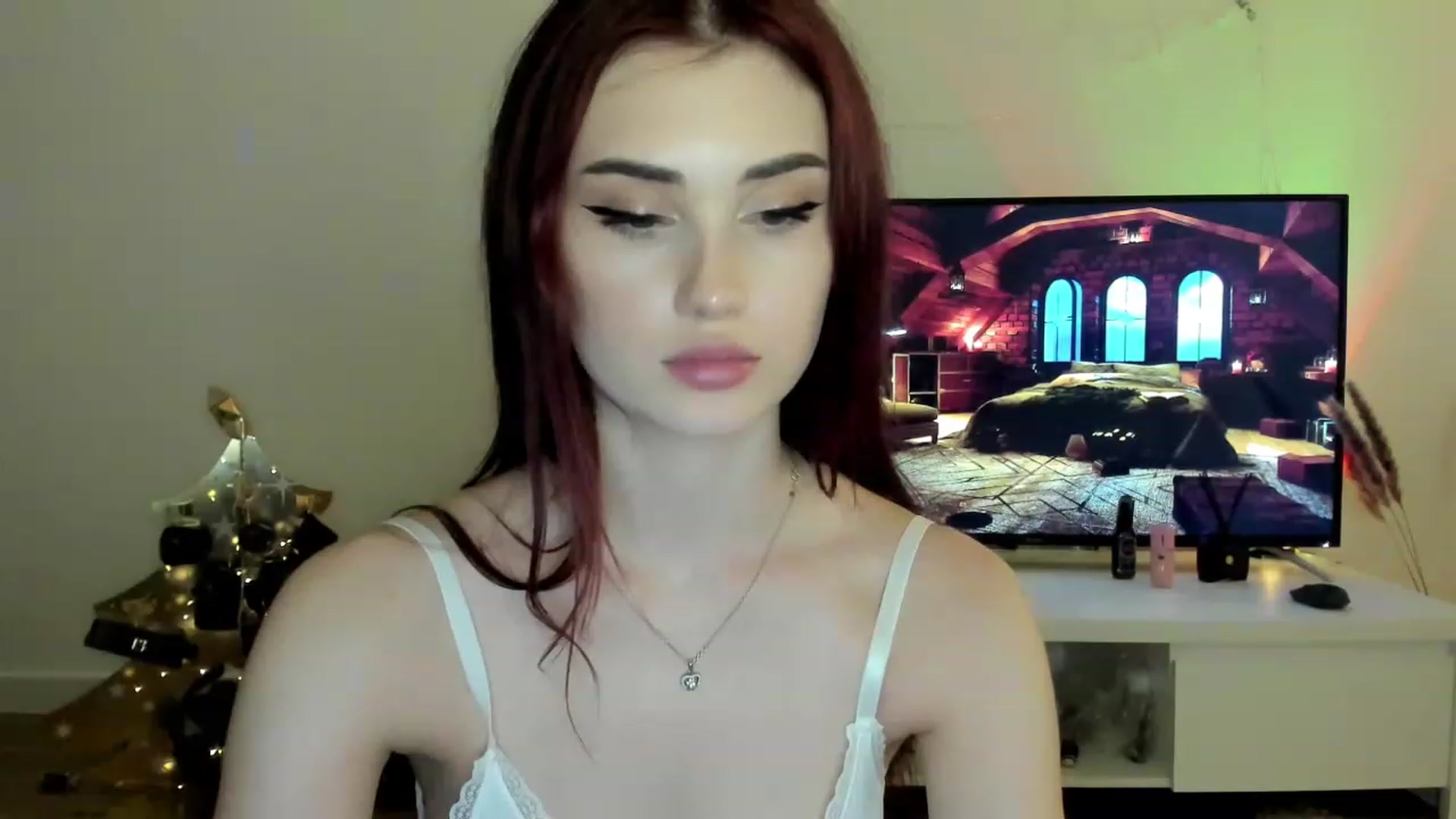Gallery image thumbnail from IsaPeach's myfreecams stream on, 11/15/2022, 23:24 image 20 of 20