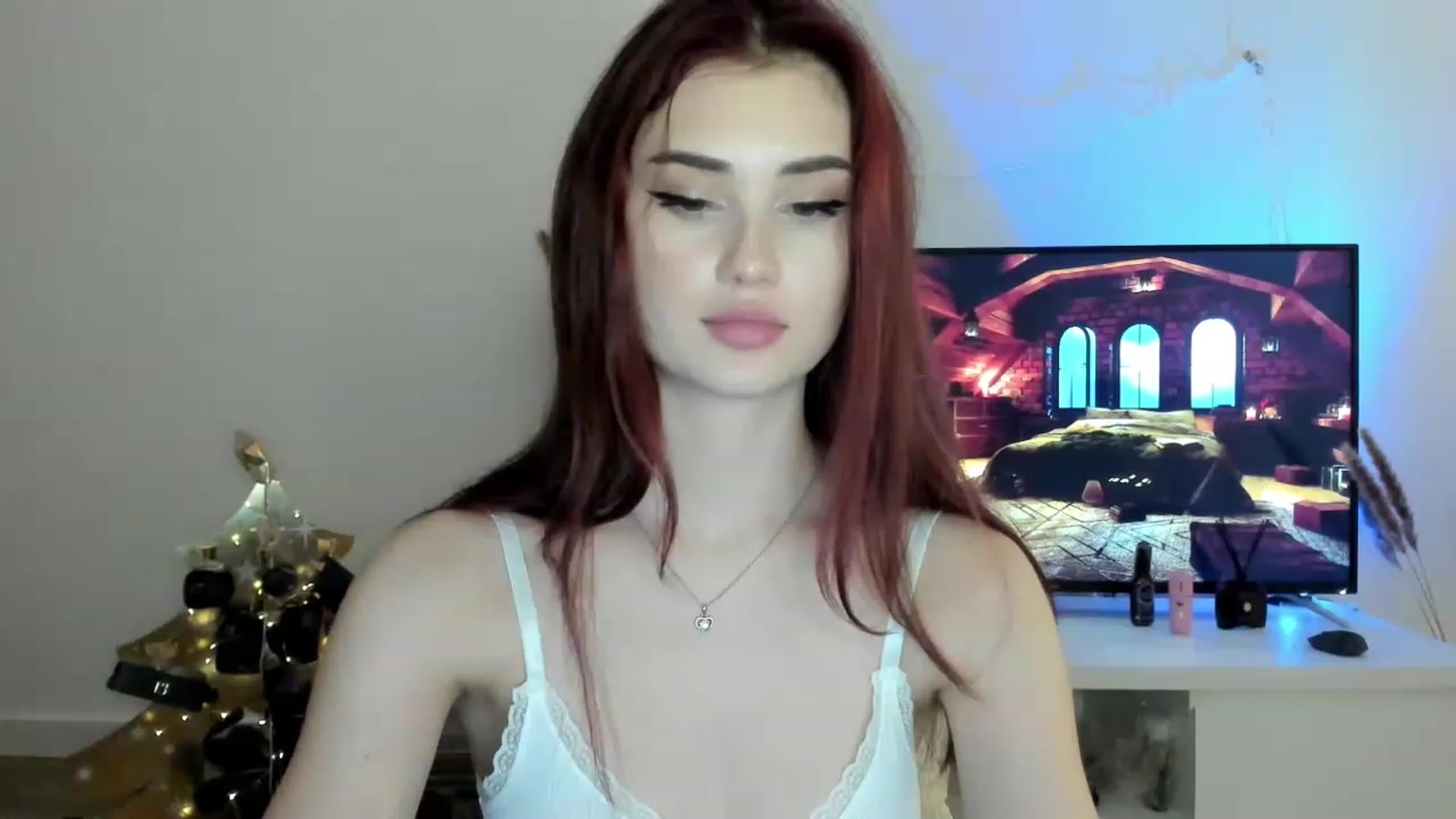 Gallery image thumbnail from IsaPeach's myfreecams stream on, 11/15/2022, 23:24 image 9 of 20