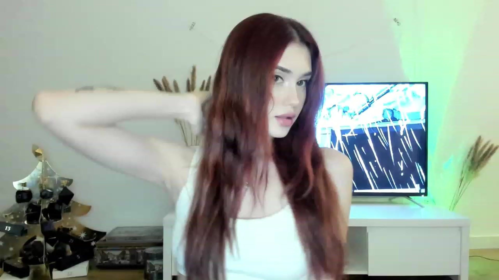 Gallery image thumbnail from IsaPeach's myfreecams stream on, 11/23/2022, 21:29 image 4 of 20