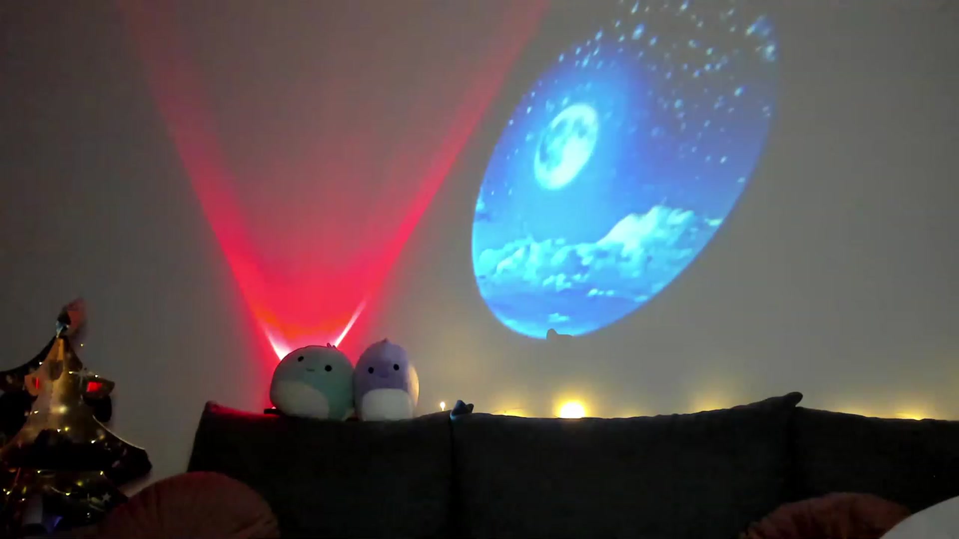 Gallery image thumbnail from IsaPeach's myfreecams stream on, 11/26/2022, 20:10 image 13 of 20