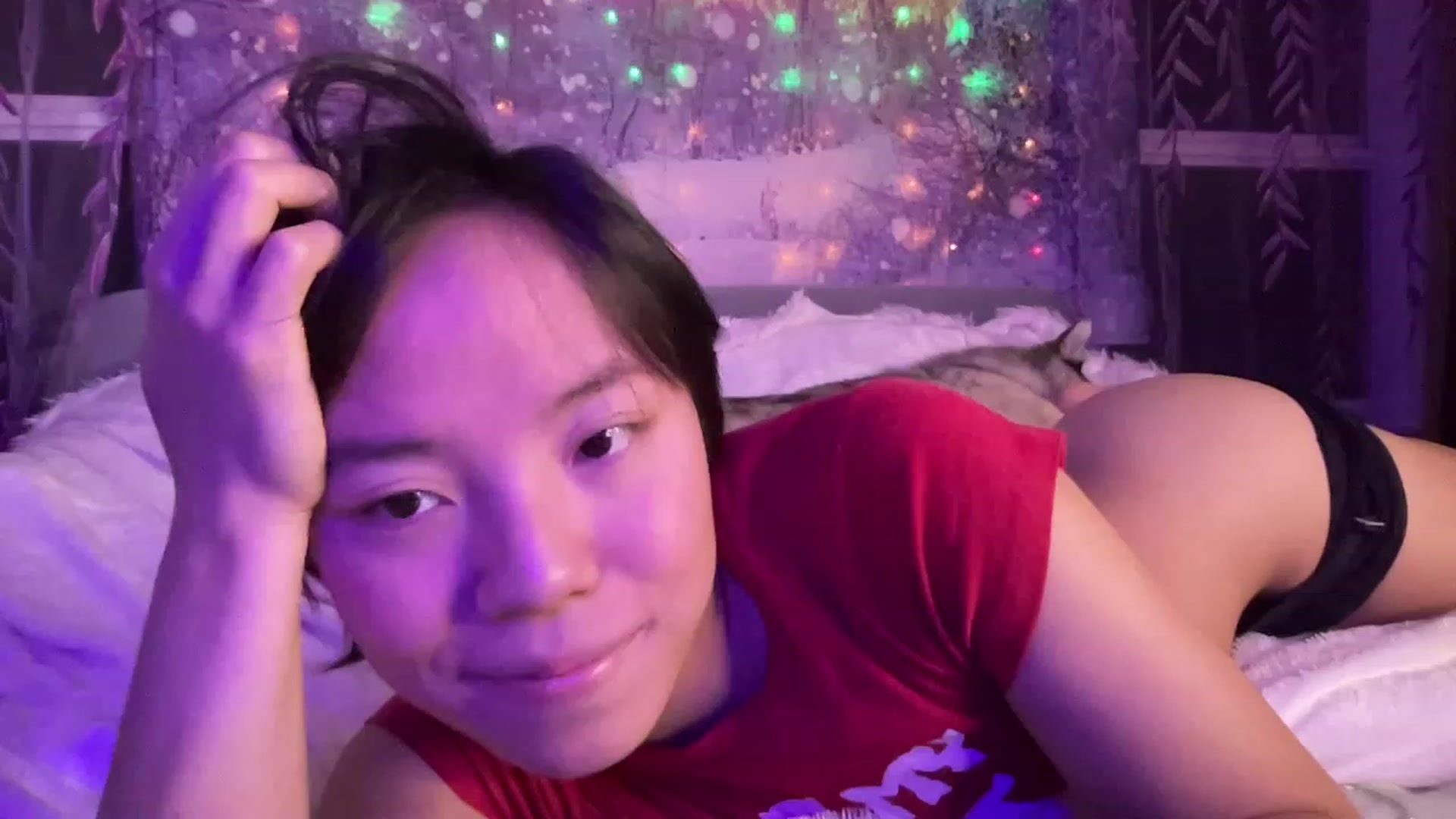 Gallery image thumbnail from Isa_Boop's myfreecams stream on, 11/28/2022, 01:04 image 1 of 20
