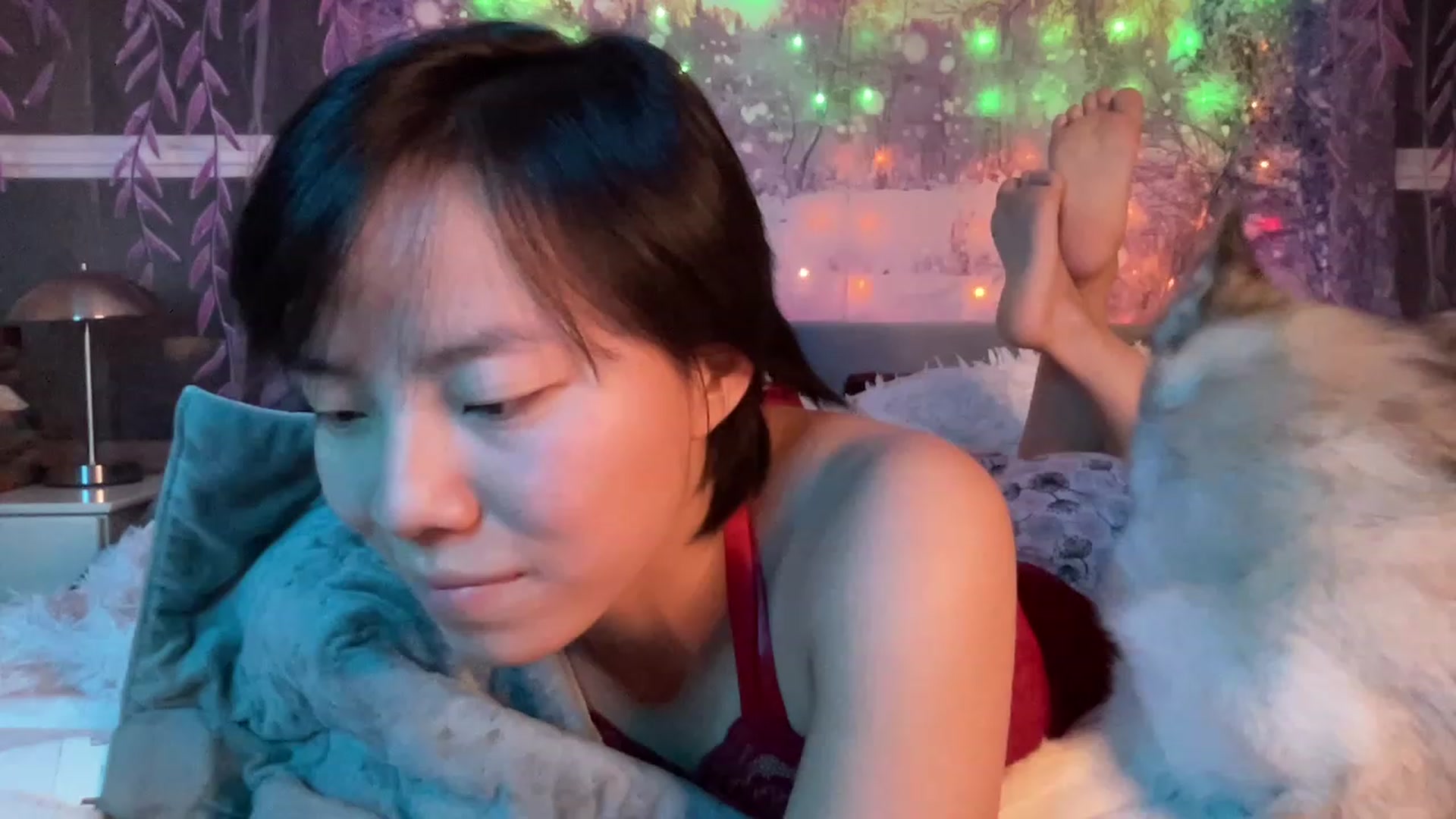 Gallery image thumbnail from Isa_Boop's myfreecams stream on, 11/29/2022, 04:50 image 12 of 20