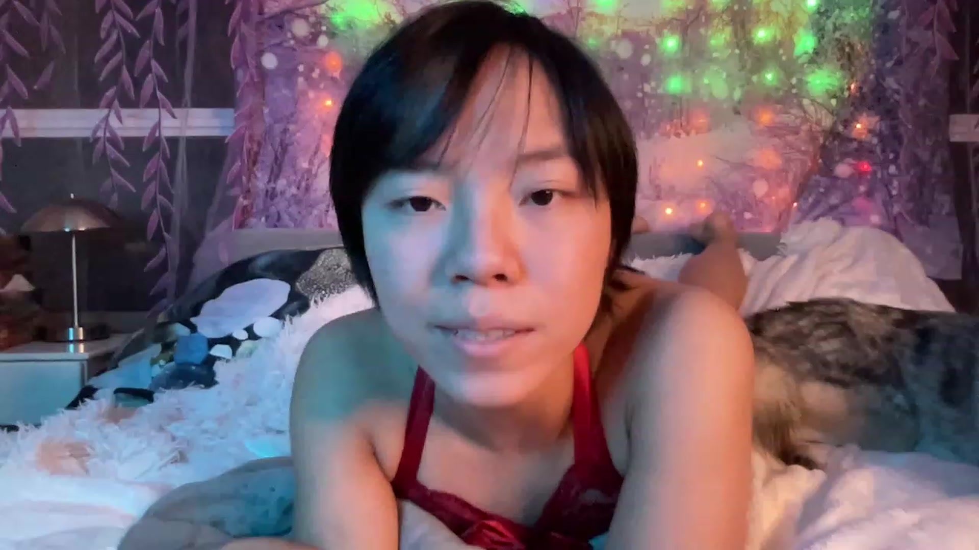 Gallery image thumbnail from Isa_Boop's myfreecams stream on, 11/29/2022, 04:50 image 9 of 20