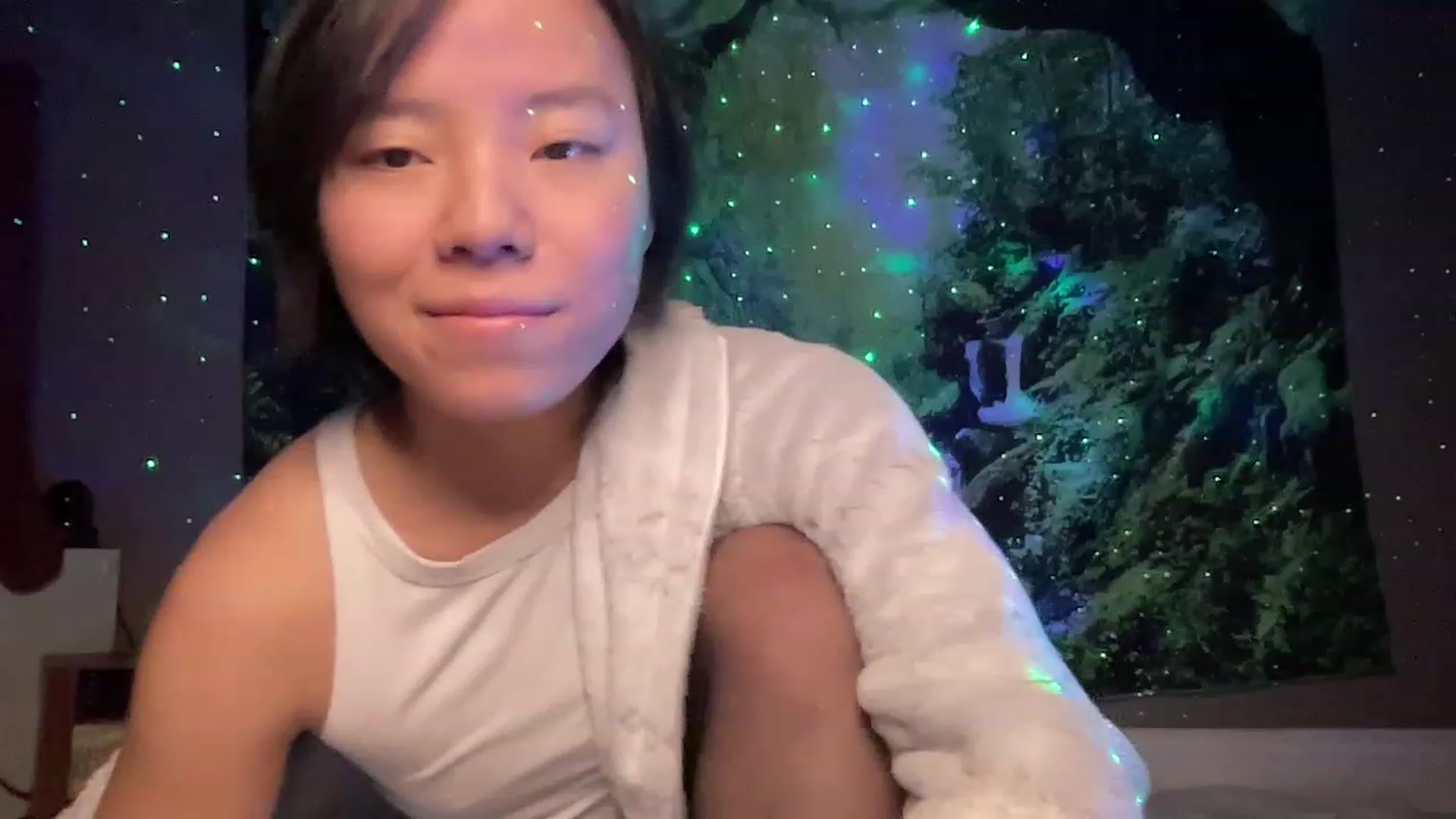 Gallery image thumbnail from Isa_Boop's myfreecams stream on, 02/06/2023, 03:41 image 11 of 20