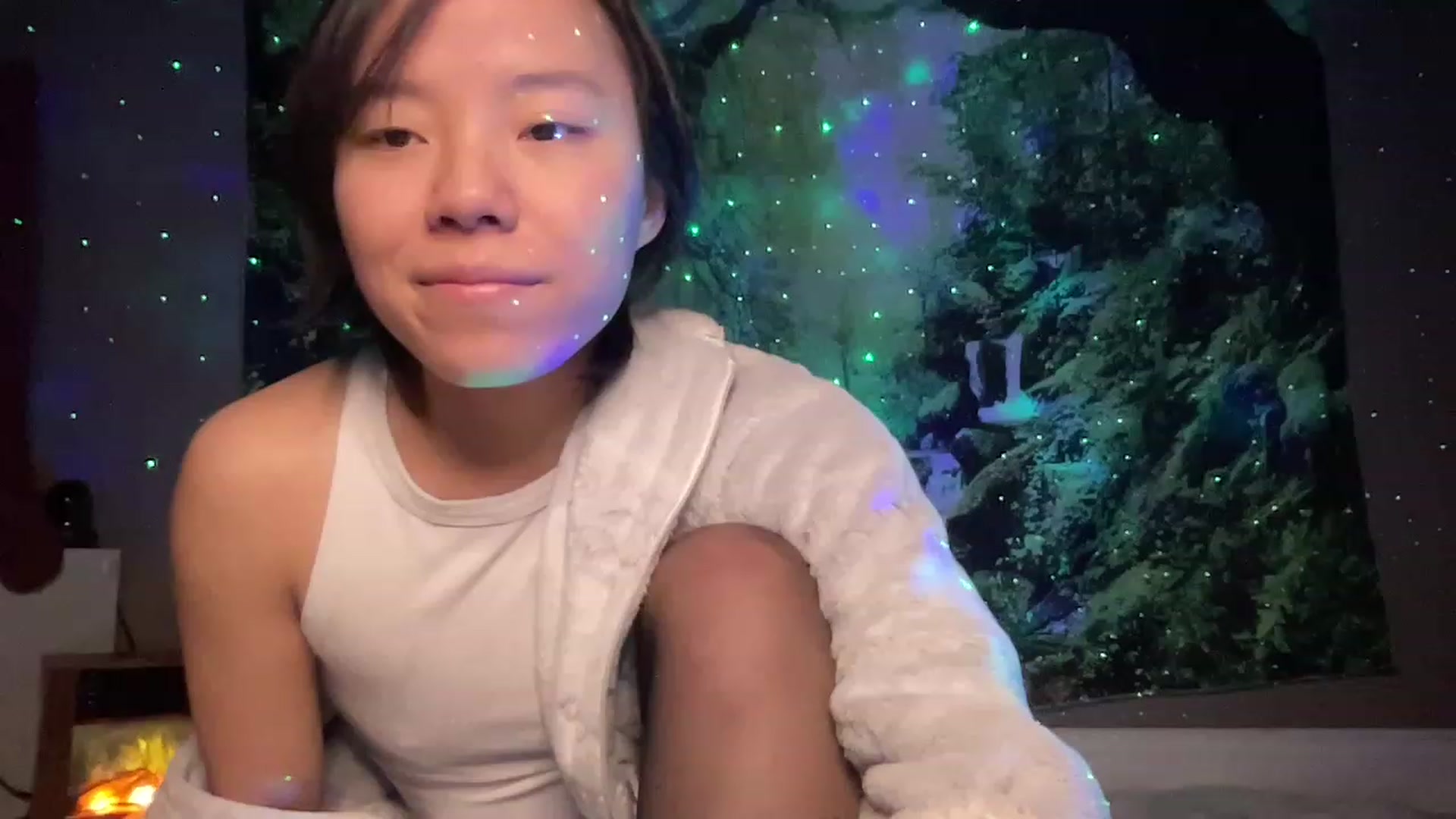 Gallery image thumbnail from Isa_Boop's myfreecams stream on, 02/06/2023, 03:41 image 10 of 20