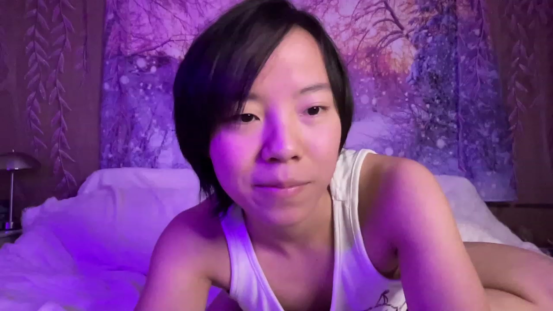 Gallery image thumbnail from Isa_Boop's myfreecams stream on, 02/07/2023, 01:41 image 3 of 20