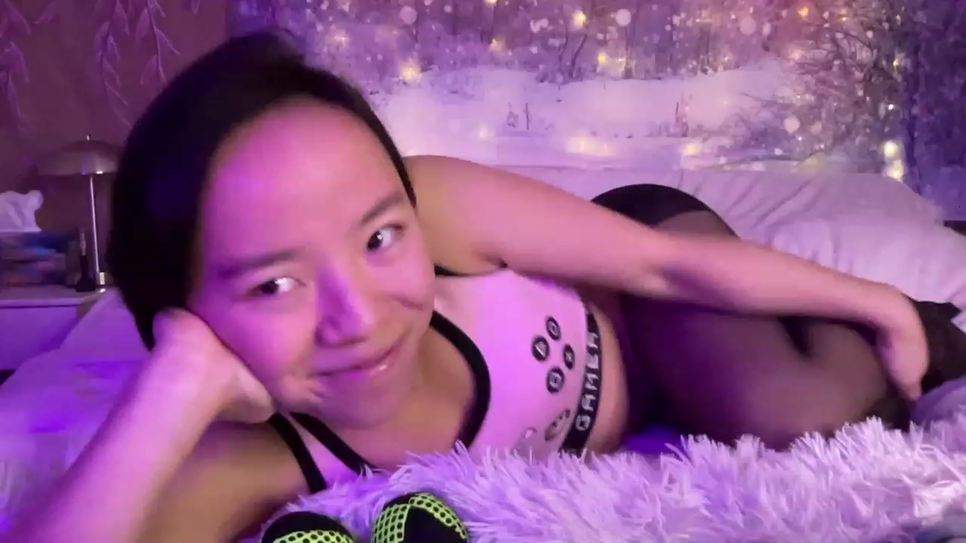 Gallery image thumbnail from Isa_Boop's myfreecams stream on, 02/09/2023, 03:56 image 18 of 20
