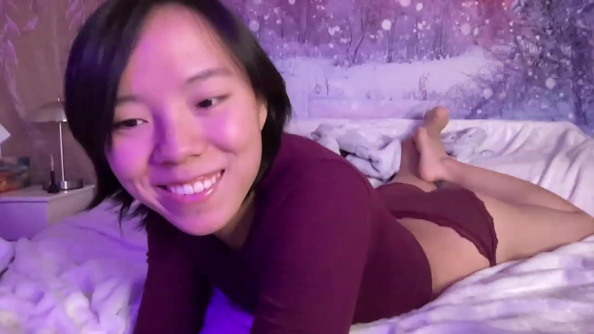 Gallery image thumbnail from Isa_Boop's myfreecams stream on, 02/15/2023, 04:22 image 10 of 20