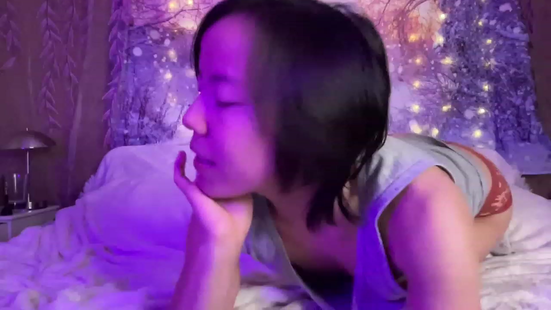 Gallery image thumbnail from Isa_Boop's myfreecams stream on, 02/19/2023, 06:37 image 8 of 20