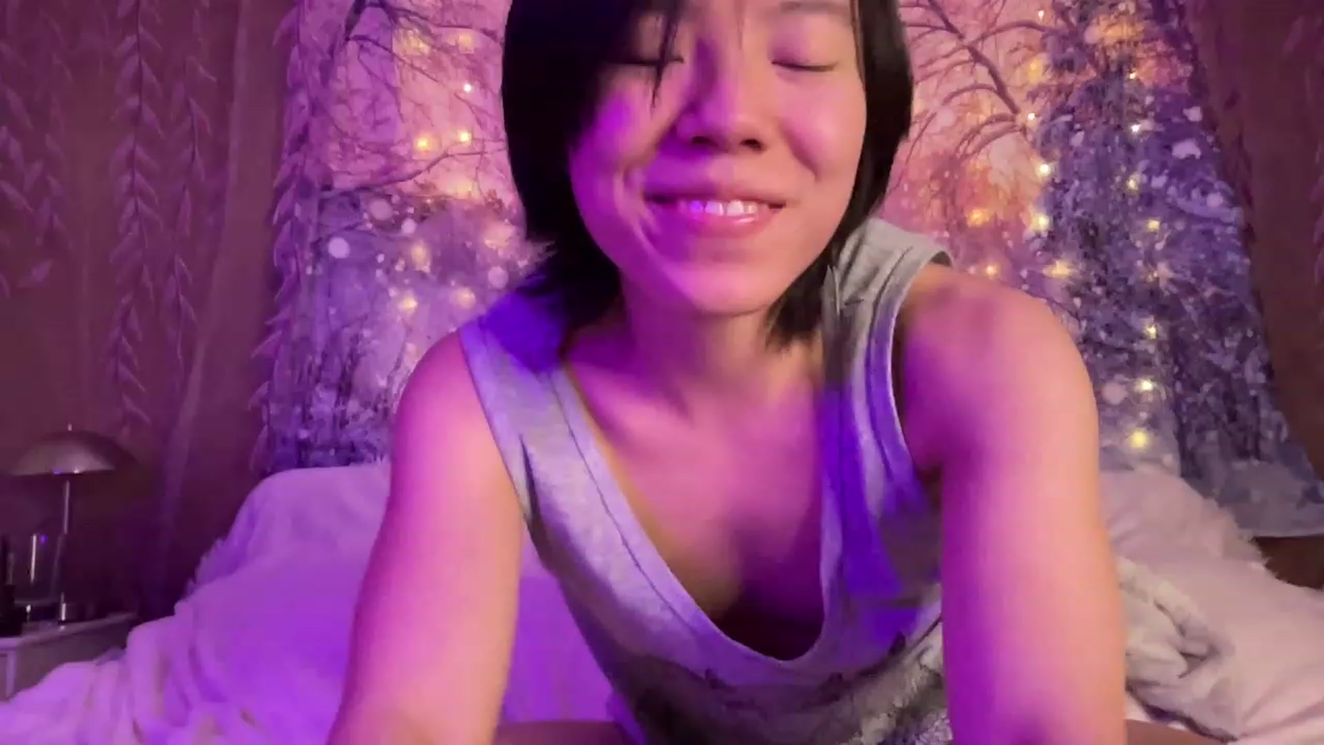 Gallery image thumbnail from Isa_Boop's myfreecams stream on, 02/19/2023, 06:37 image 9 of 20