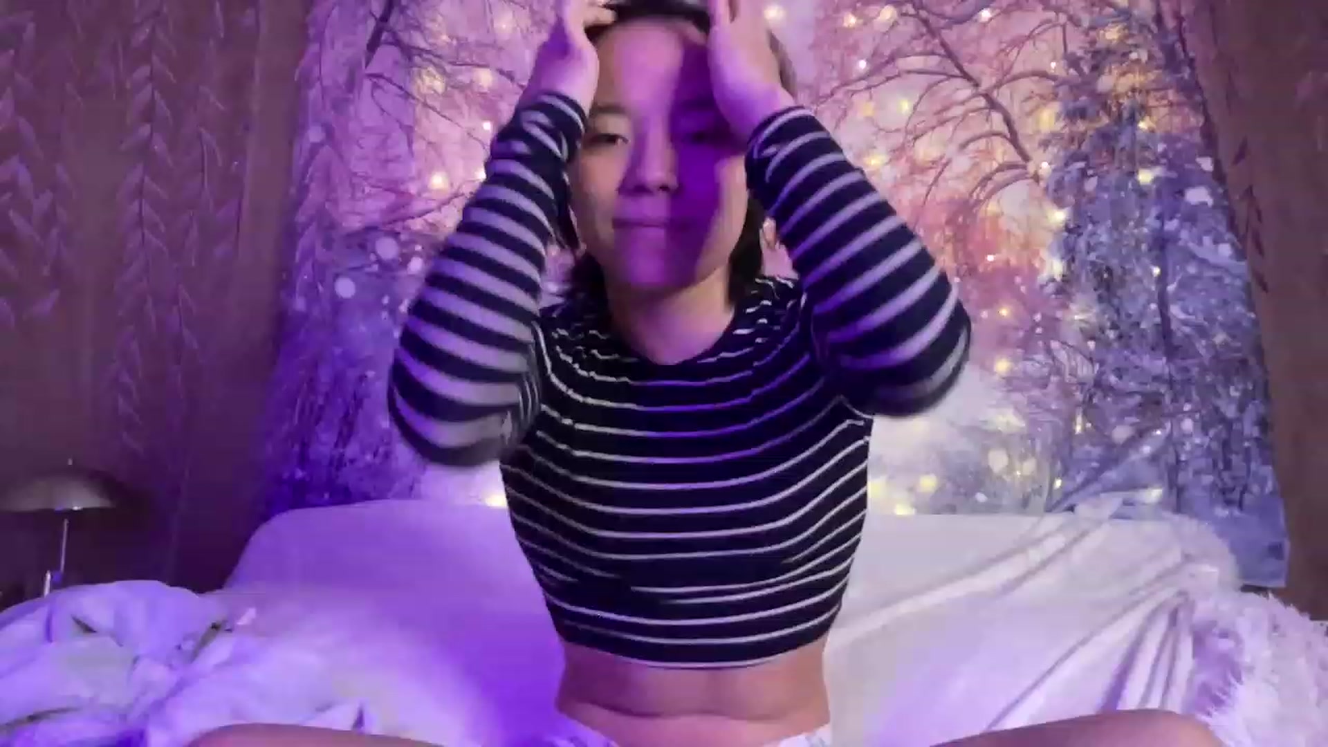 Gallery image thumbnail from Isa_Boop's myfreecams stream on, 02/20/2023, 03:48 image 8 of 20
