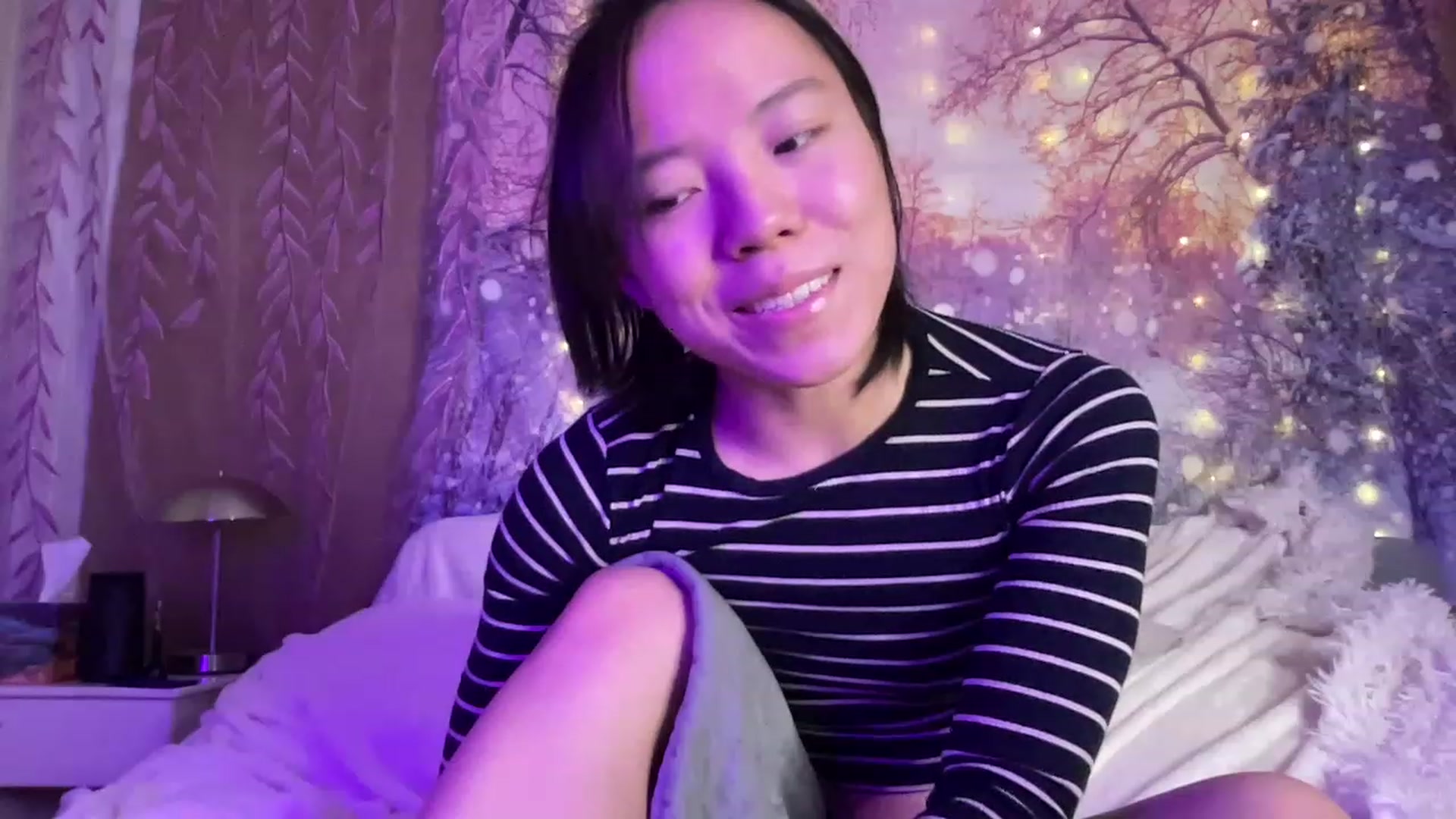 Gallery image thumbnail from Isa_Boop's myfreecams stream on, 02/20/2023, 03:48 image 17 of 20