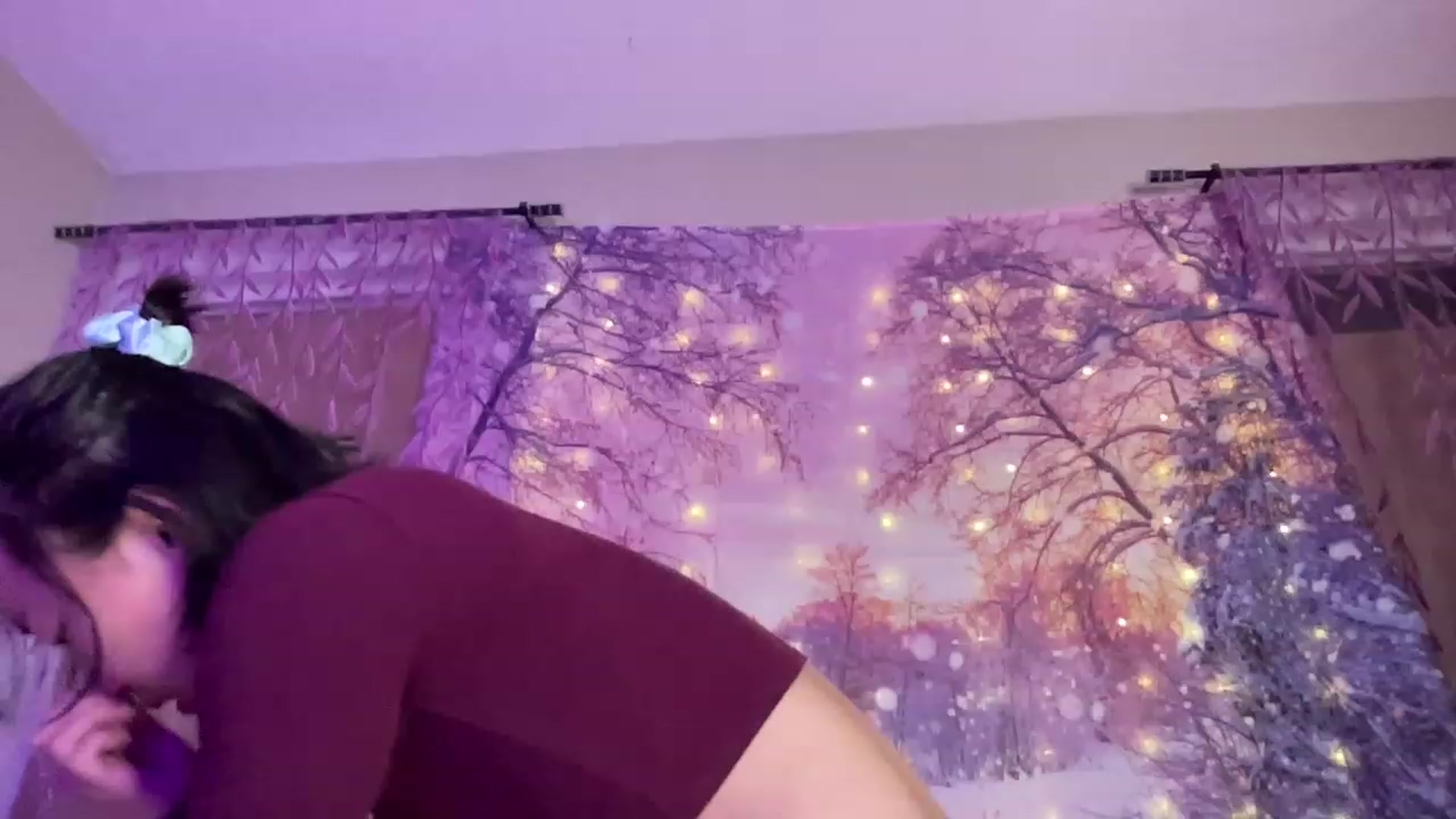 Gallery image thumbnail from Isa_Boop's myfreecams stream on, 02/21/2023, 05:18 image 6 of 20