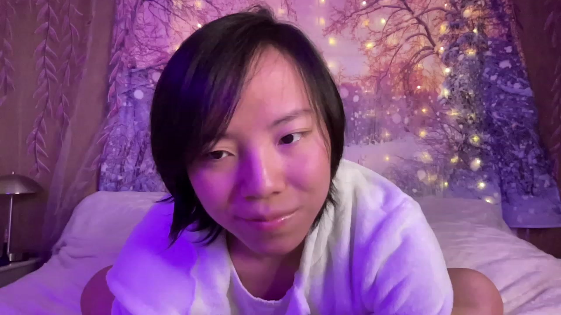 Gallery image thumbnail from Isa_Boop's myfreecams stream on, 02/28/2023, 03:50 image 1 of 20