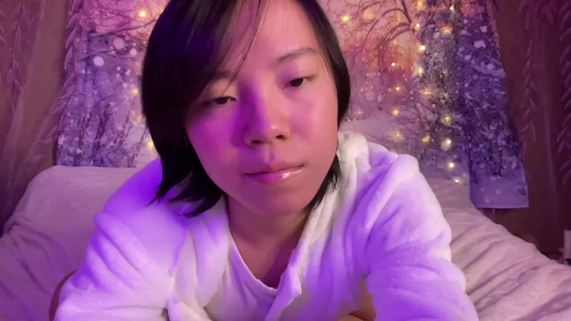 Gallery image thumbnail from Isa_Boop's myfreecams stream on, 02/28/2023, 03:50 image 3 of 20