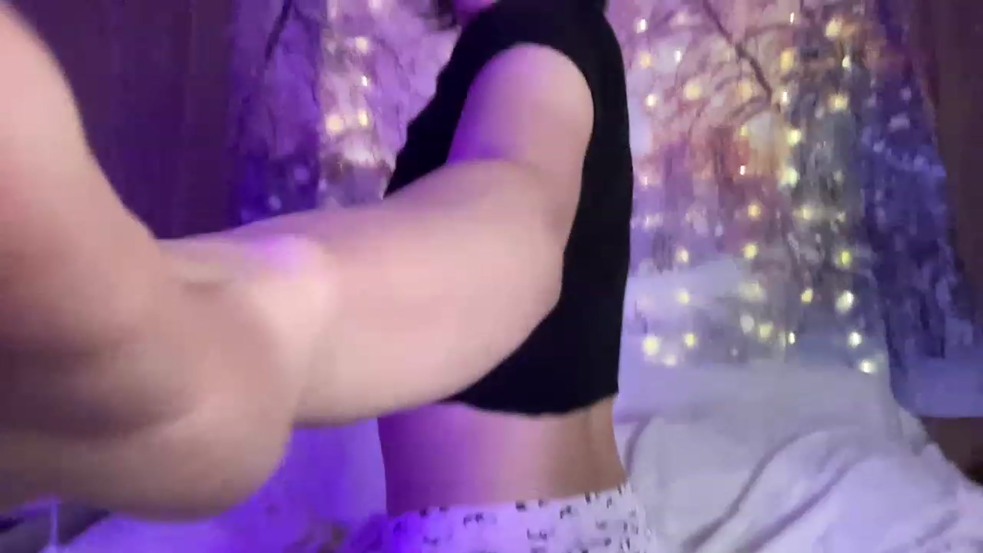 Gallery image thumbnail from Isa_Boop's myfreecams stream on, 03/04/2023, 03:37 image 14 of 20