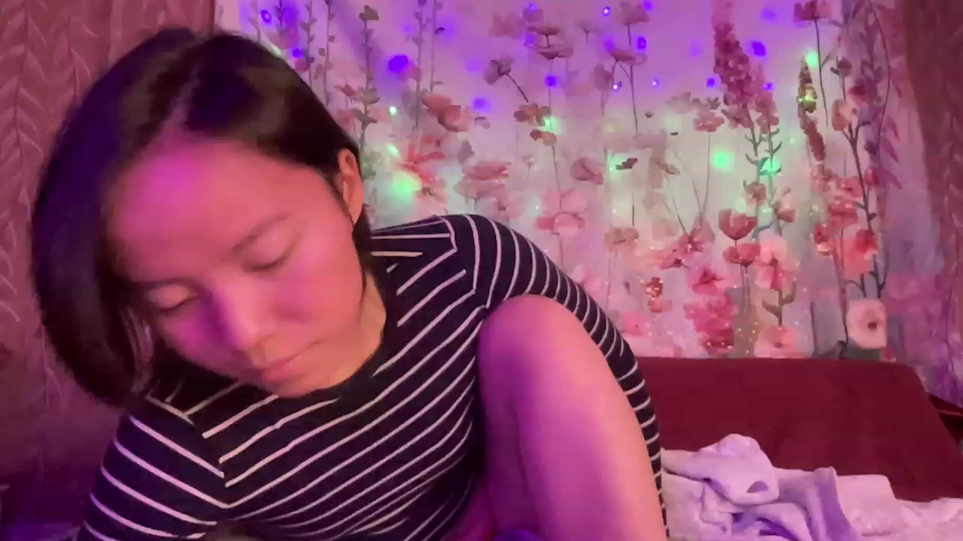 Gallery image thumbnail from Isa_Boop's myfreecams stream on, 03/20/2023, 04:44 image 9 of 20