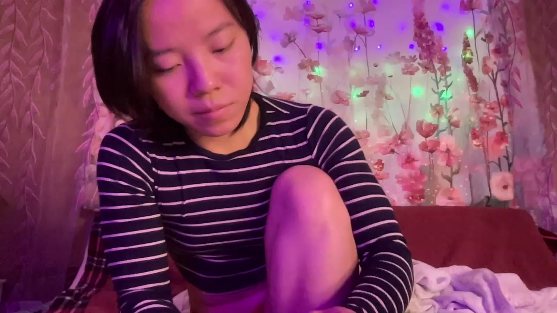 Gallery image thumbnail from Isa_Boop's myfreecams stream on, 03/20/2023, 04:44 image 6 of 20
