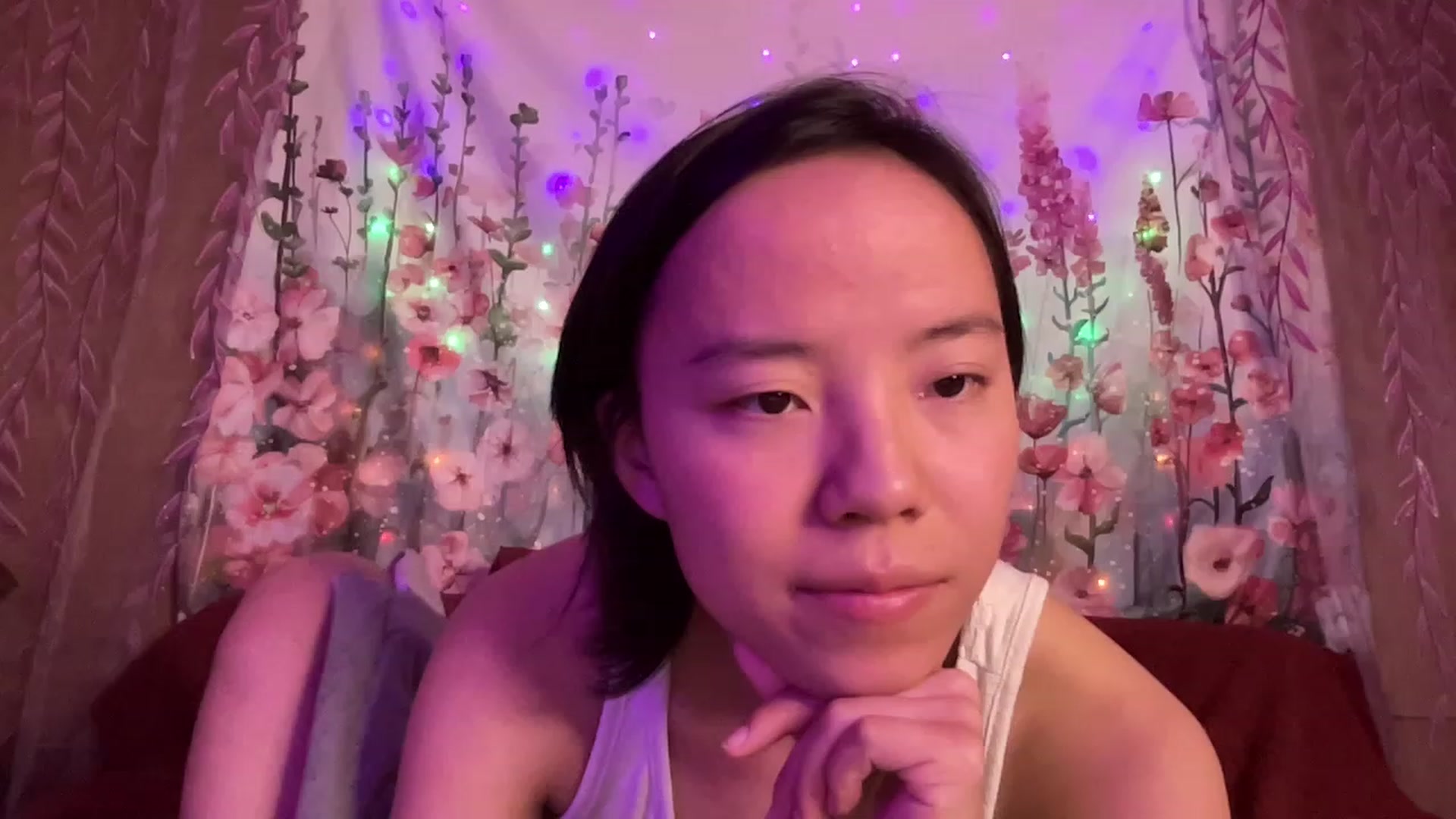 Gallery image thumbnail from Isa_Boop's myfreecams stream on, 03/21/2023, 04:42 image 16 of 20
