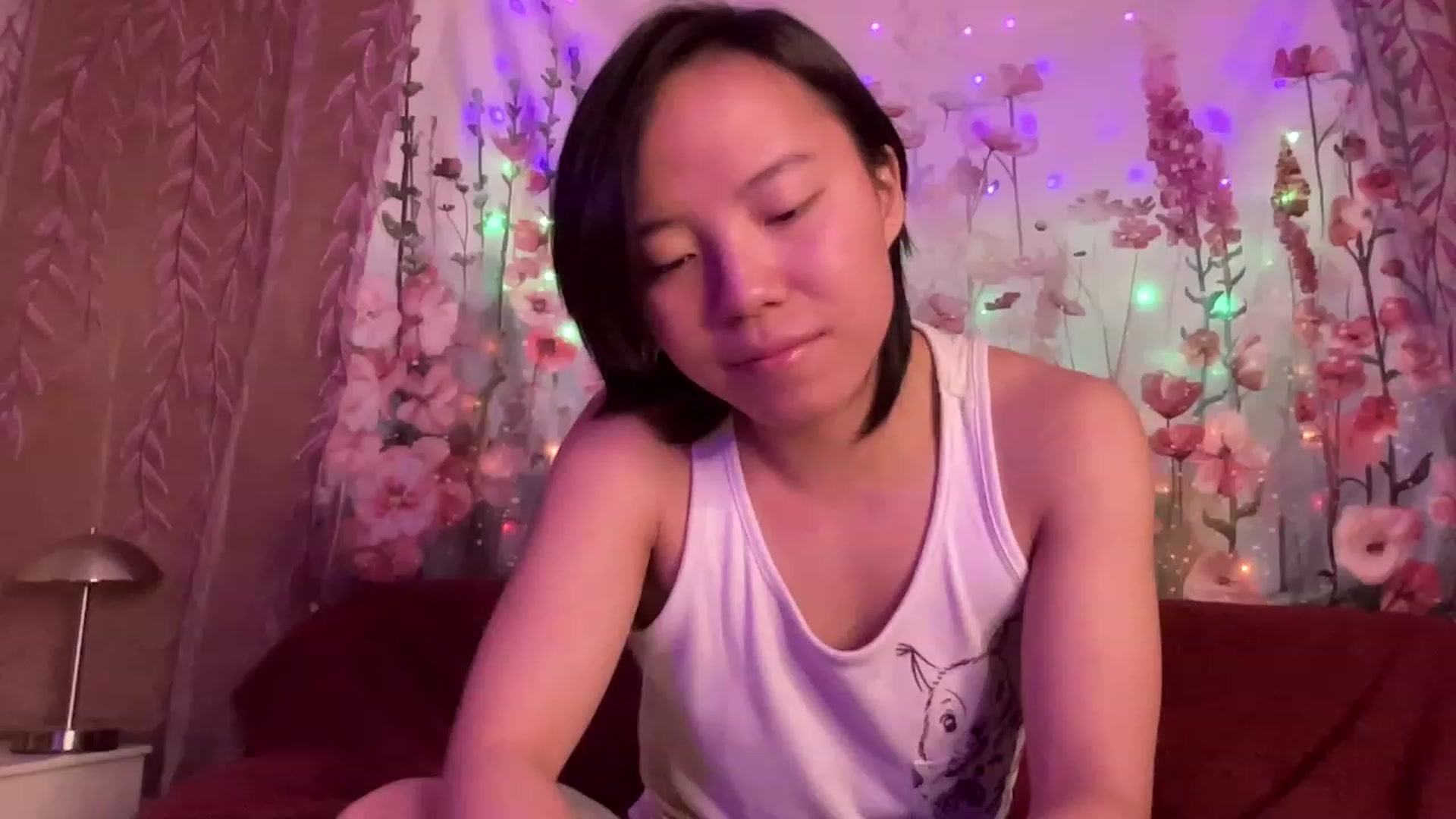 Gallery image thumbnail from Isa_Boop's myfreecams stream on, 03/21/2023, 04:42 image 14 of 20