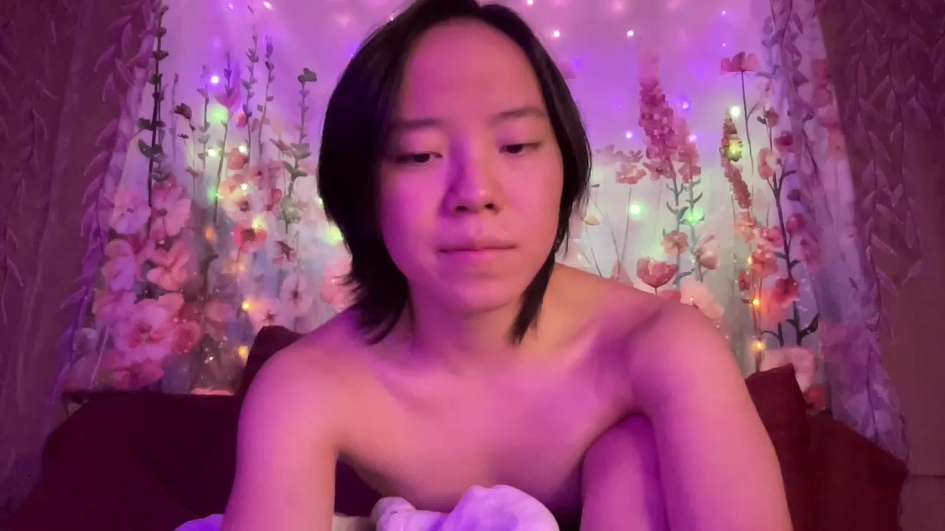 Gallery image thumbnail from Isa_Boop's myfreecams stream on, 03/24/2023, 05:02 image 13 of 20