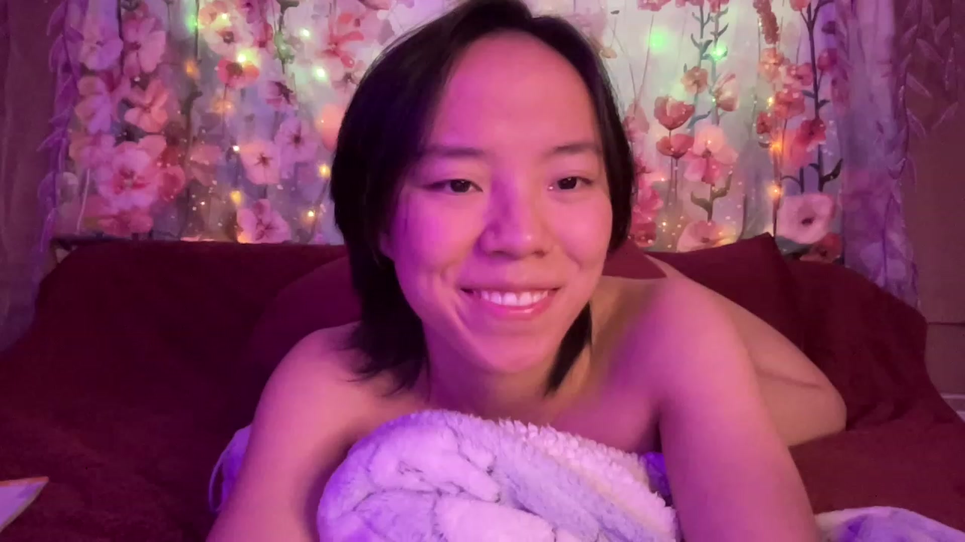 Gallery image thumbnail from Isa_Boop's myfreecams stream on, 03/24/2023, 05:02 image 9 of 20