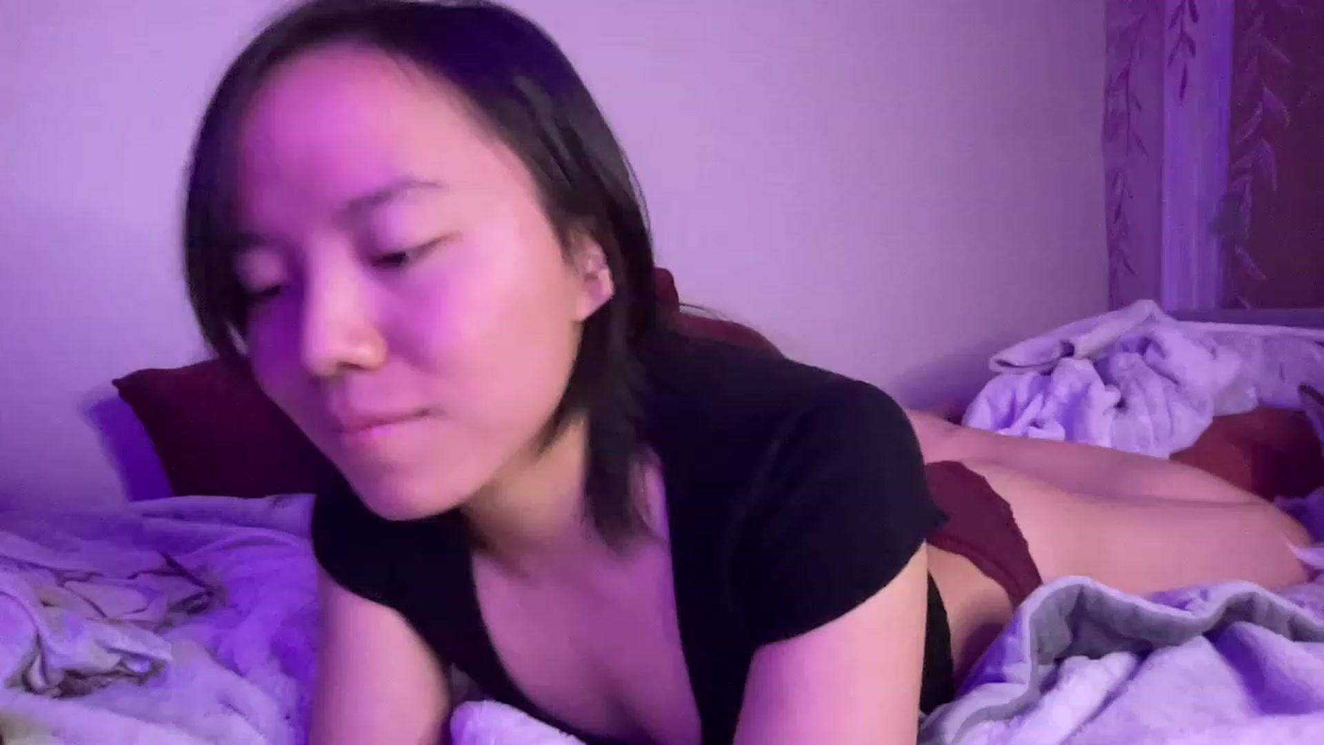 Gallery image thumbnail from Isa_Boop's myfreecams stream on, 04/04/2023, 04:30 image 20 of 20