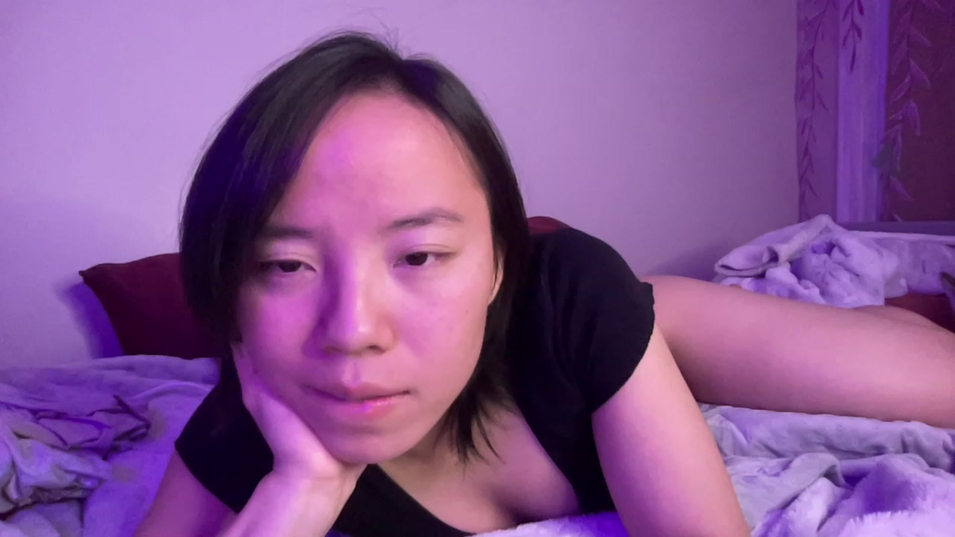 Gallery image thumbnail from Isa_Boop's myfreecams stream on, 04/04/2023, 04:30 image 16 of 20