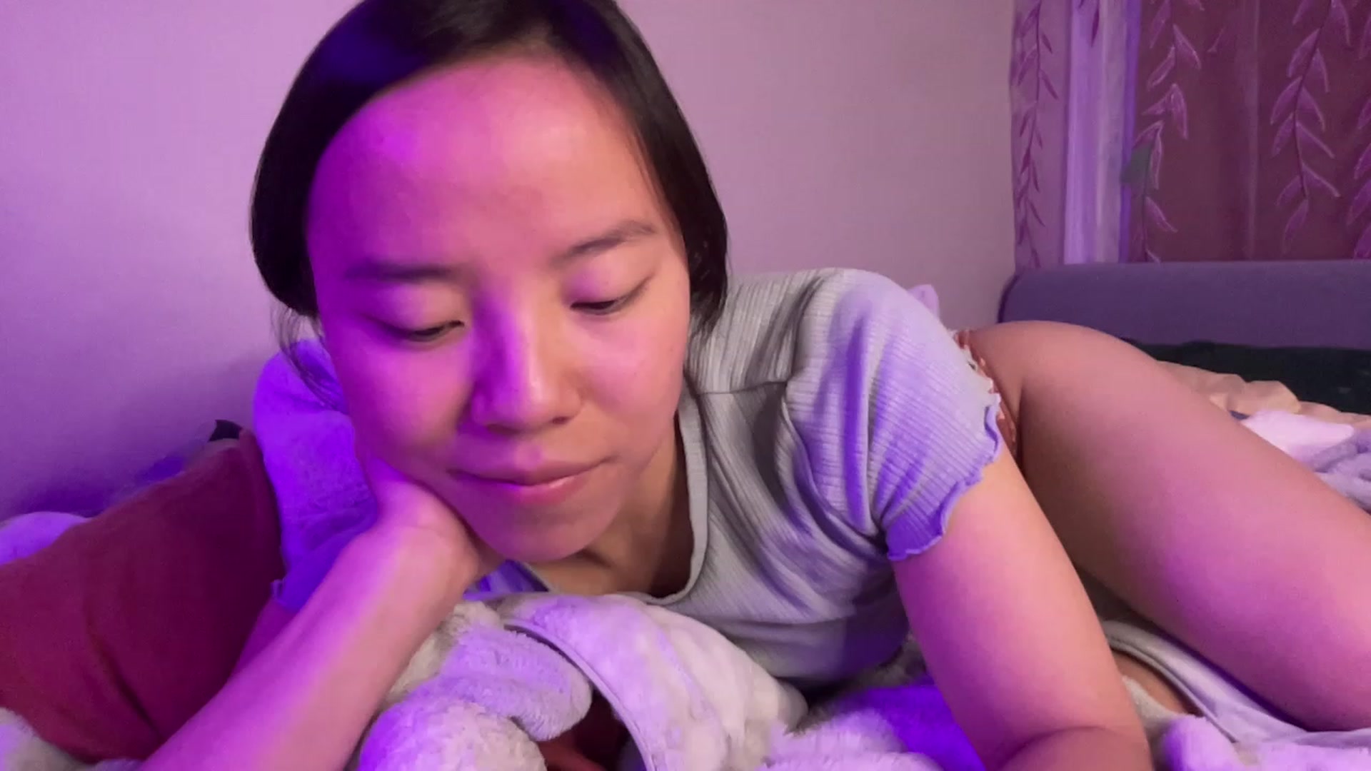 Gallery image thumbnail from Isa_Boop's myfreecams stream on, 04/05/2023, 04:23 image 2 of 20
