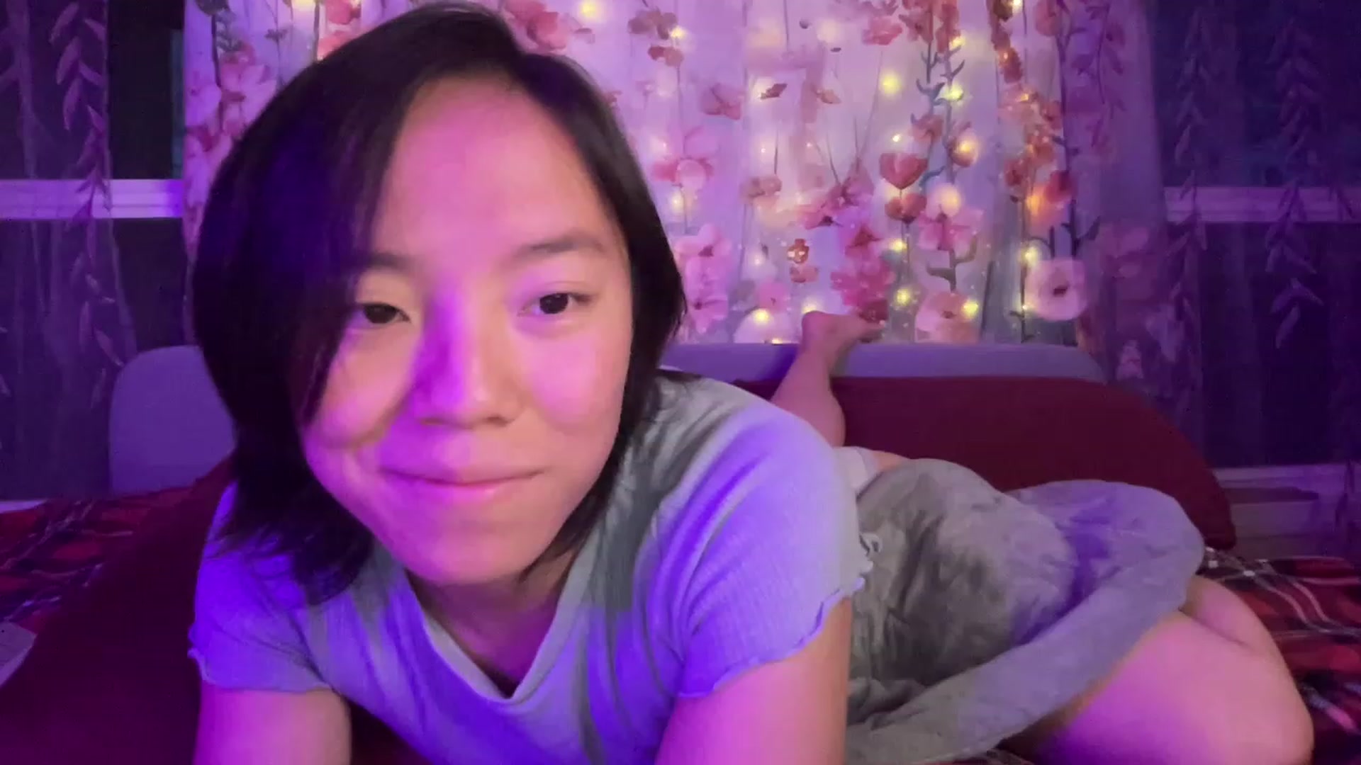Gallery image thumbnail from Isa_Boop's myfreecams stream on, 04/12/2023, 03:57 image 7 of 20