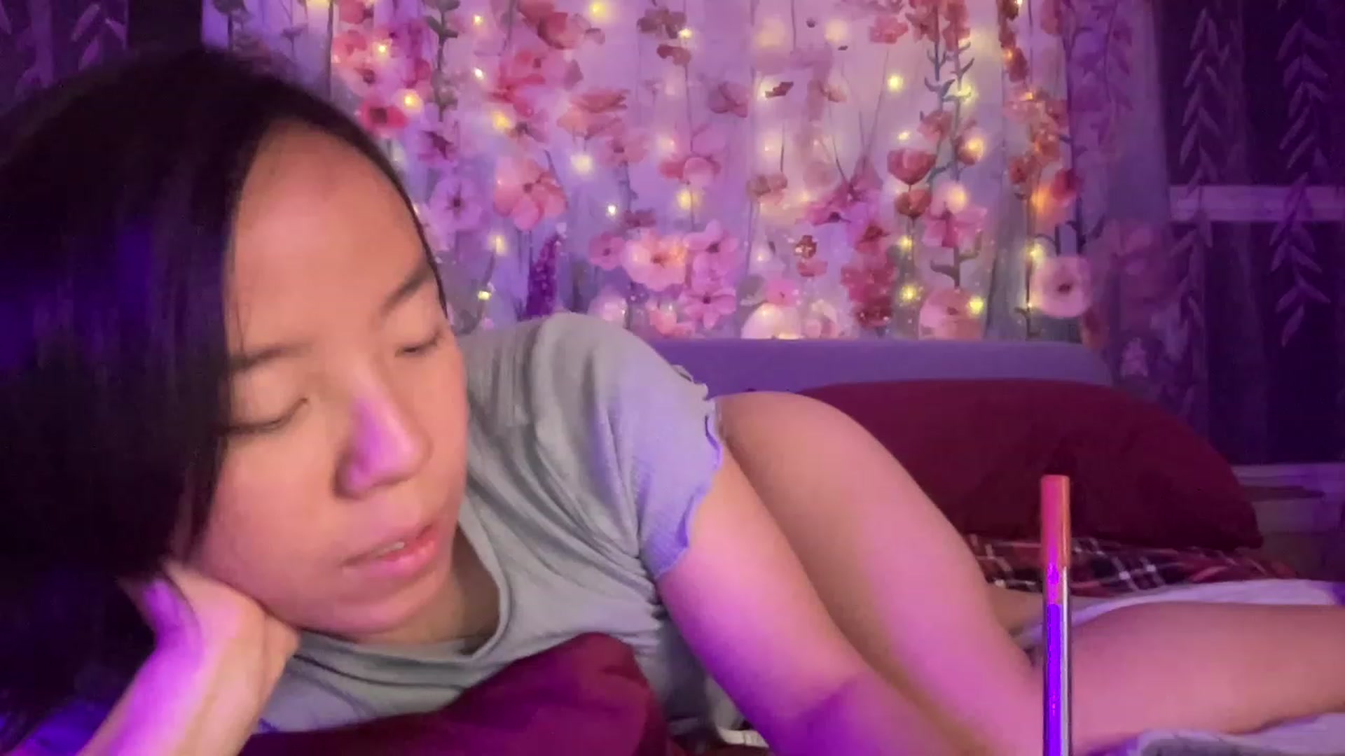 Gallery image thumbnail from Isa_Boop's myfreecams stream on, 04/12/2023, 03:57 image 15 of 20