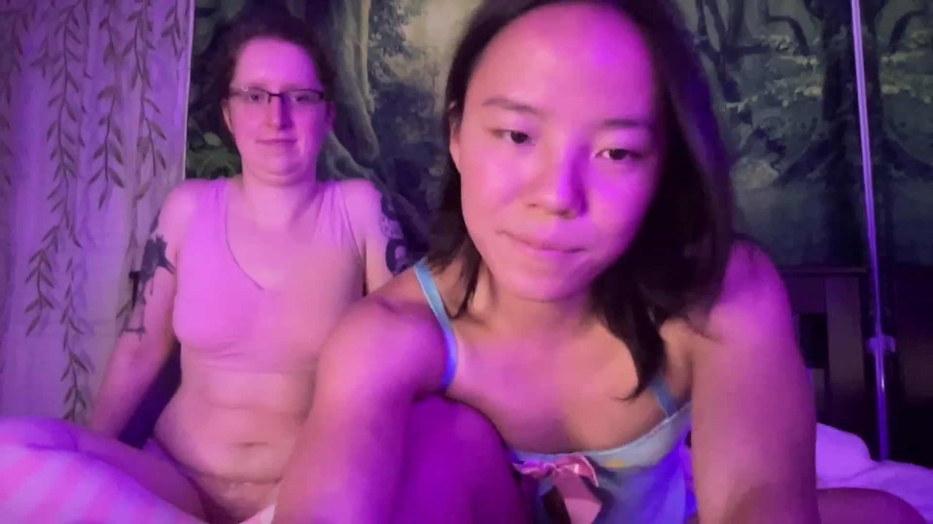 Gallery image thumbnail from Isa_Boop's myfreecams stream on, 07/26/2023, 24:52 image 15 of 20