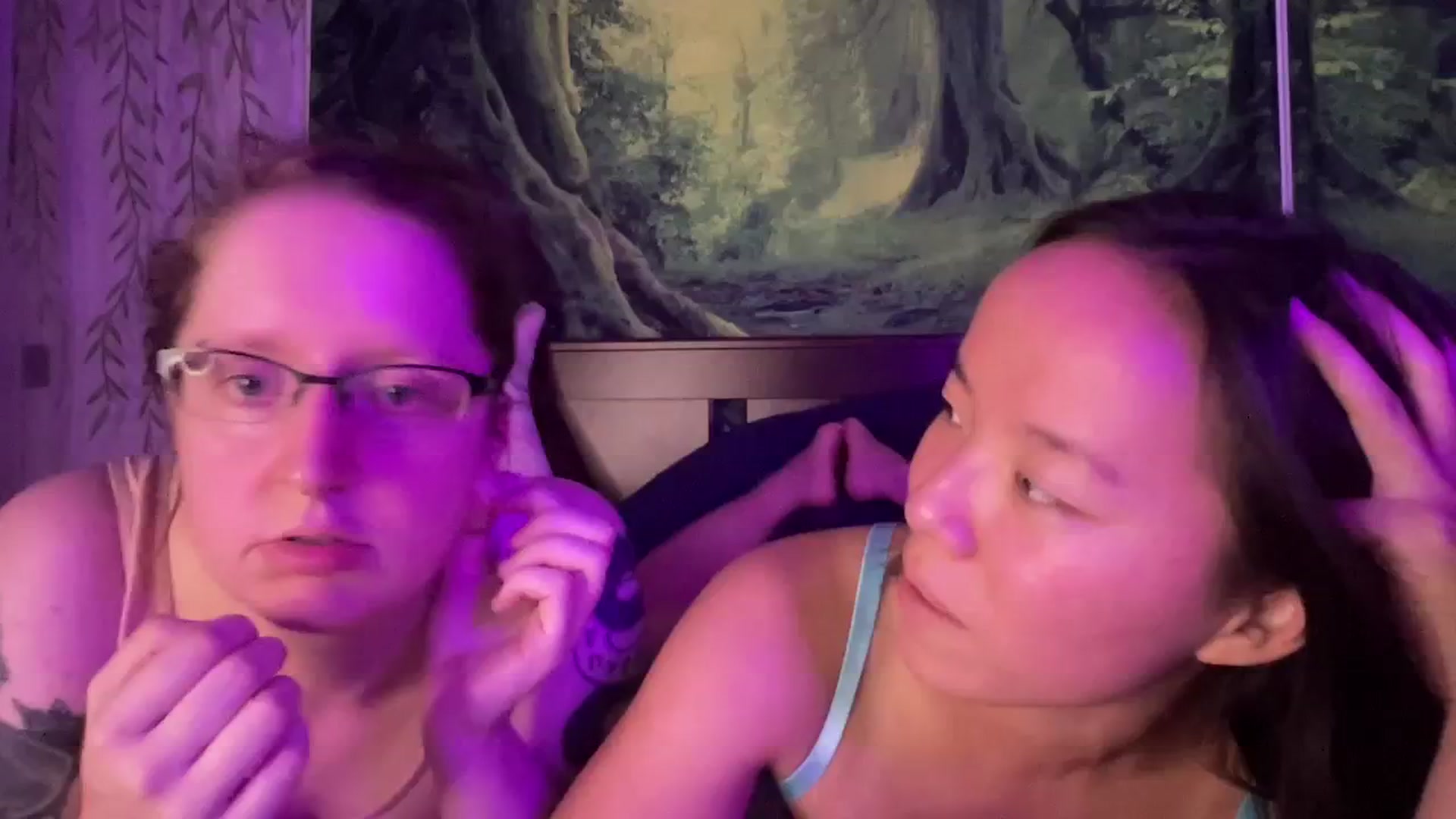 Gallery image thumbnail from Isa_Boop's myfreecams stream on, 07/26/2023, 24:52 image 4 of 20