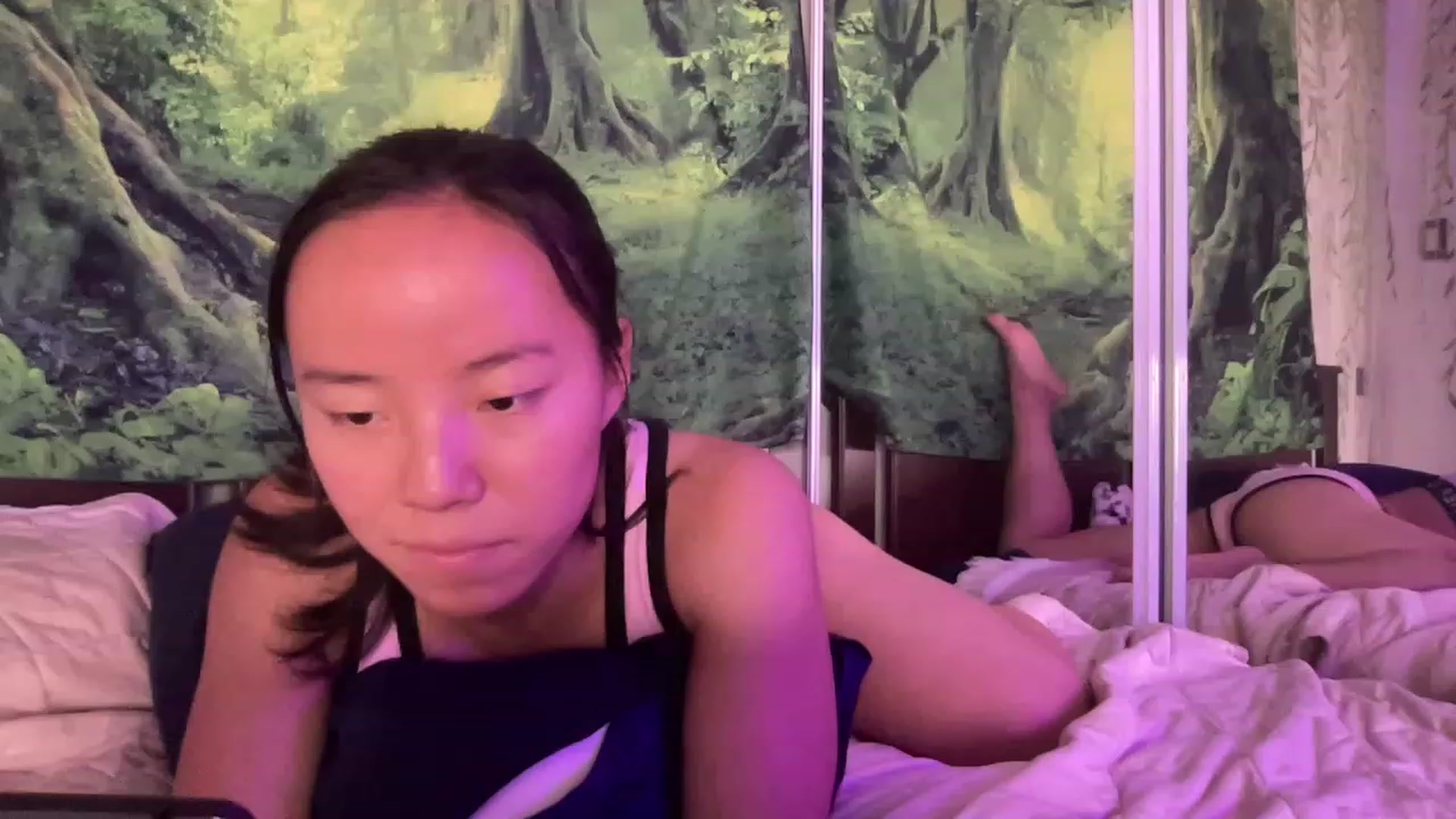 Gallery image thumbnail from Isa_Boop's myfreecams stream on, 07/27/2023, 21:20 image 5 of 20
