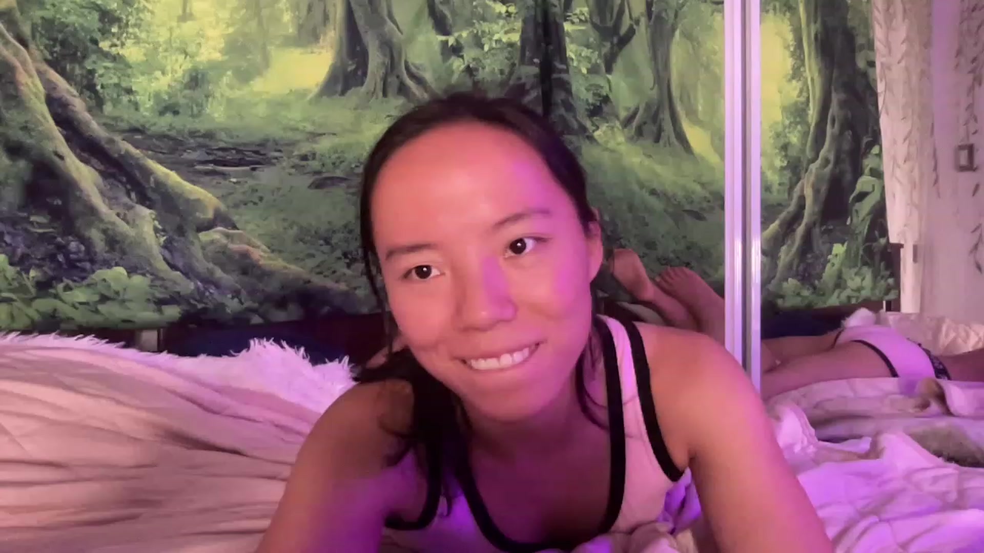 Gallery image thumbnail from Isa_Boop's myfreecams stream on, 07/27/2023, 21:20 image 3 of 20