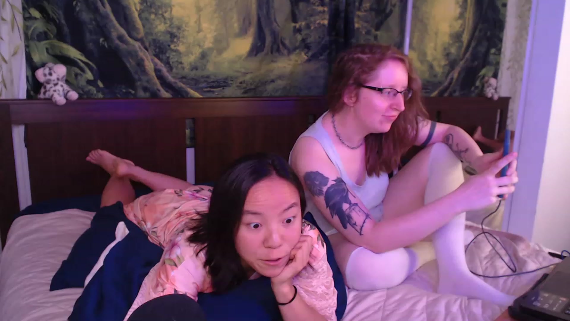 Gallery image thumbnail from Isa_Boop's myfreecams stream on, 08/03/2023, 02:02 image 2 of 20