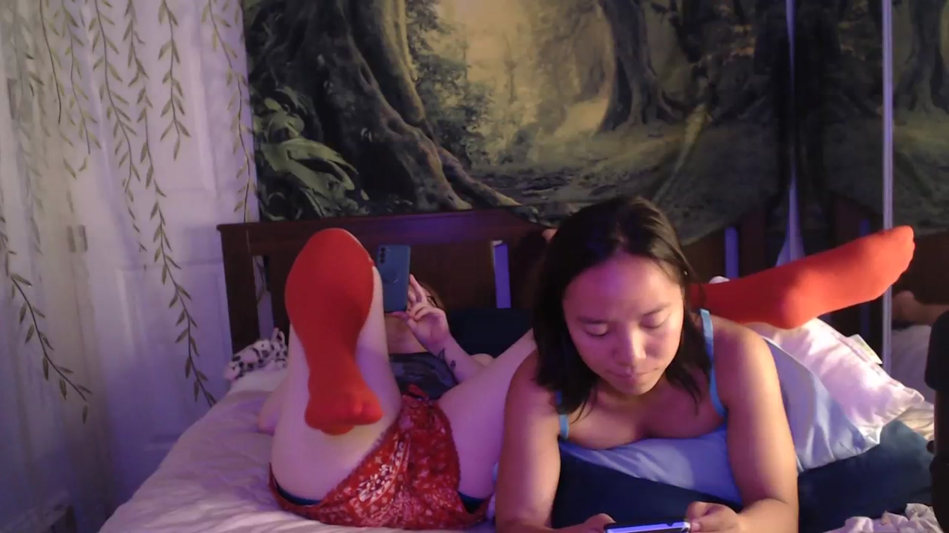 Gallery image thumbnail from Isa_Boop's myfreecams stream on, 08/08/2023, 20:25 image 7 of 20