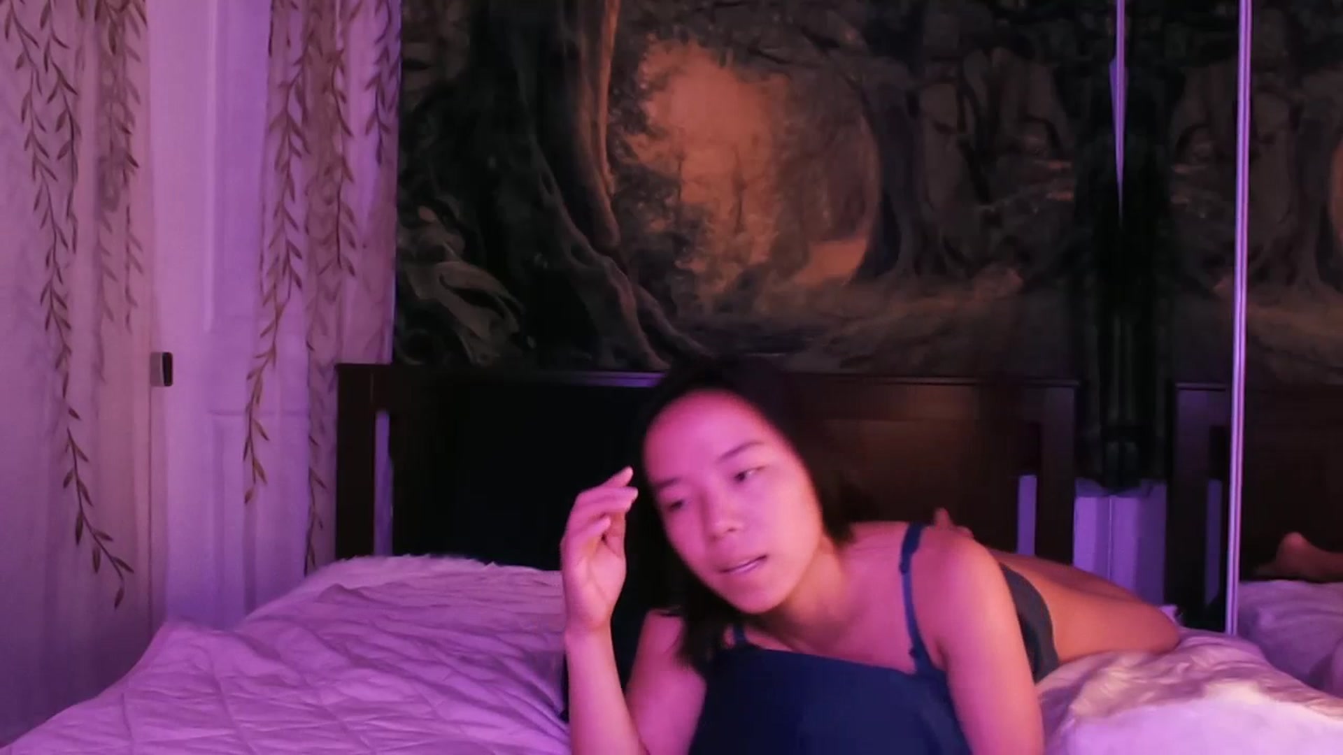 Gallery image thumbnail from Isa_Boop's myfreecams stream on, 08/10/2023, 21:46 image 19 of 20