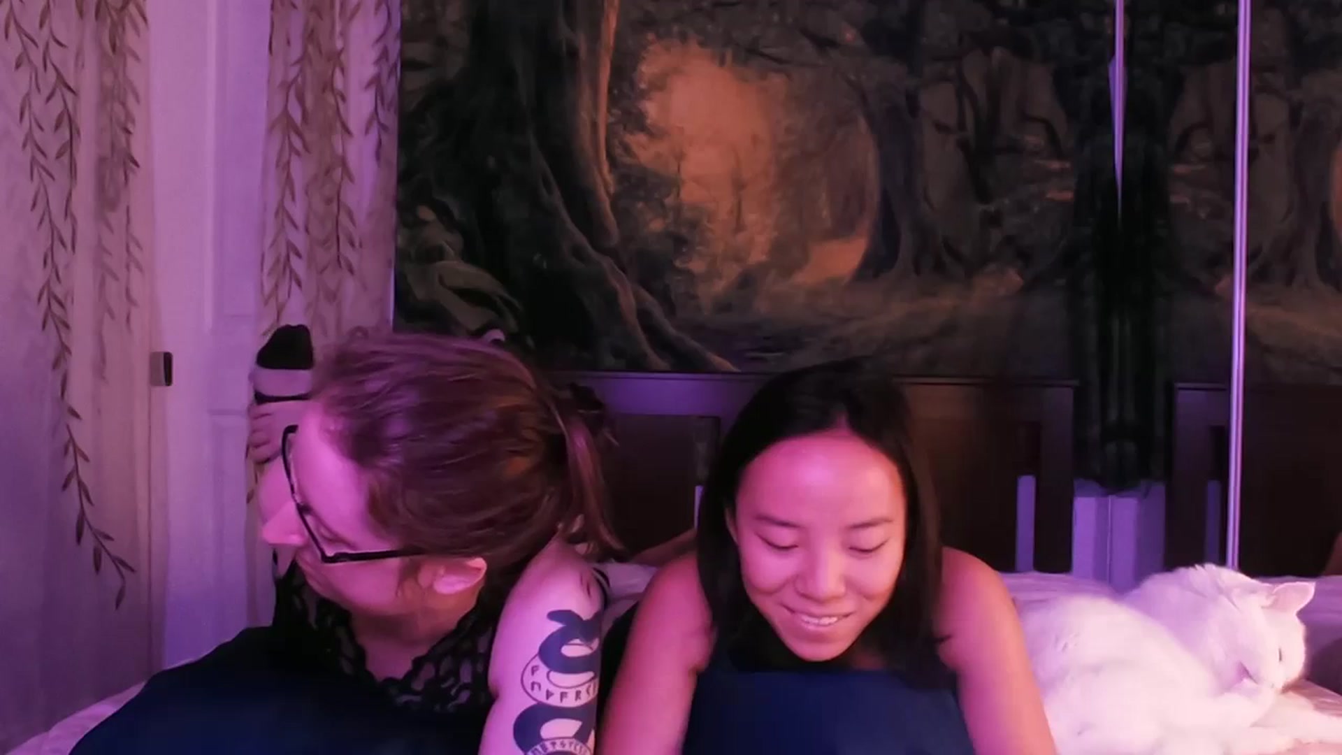 Gallery image thumbnail from Isa_Boop's myfreecams stream on, 08/10/2023, 21:46 image 7 of 20