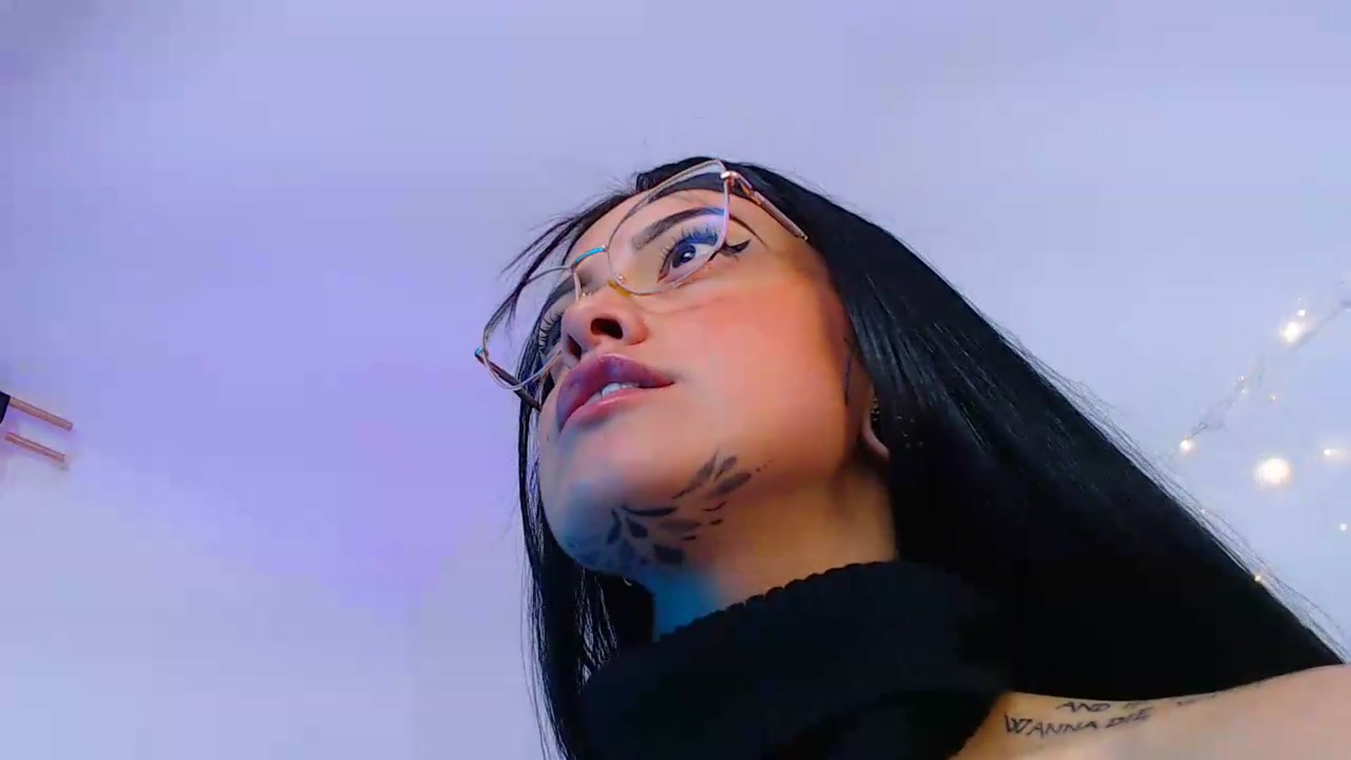 Gallery image thumbnail from Isa_Maiden's myfreecams stream on, 04/29/2026, 17:16 image 17 of 20